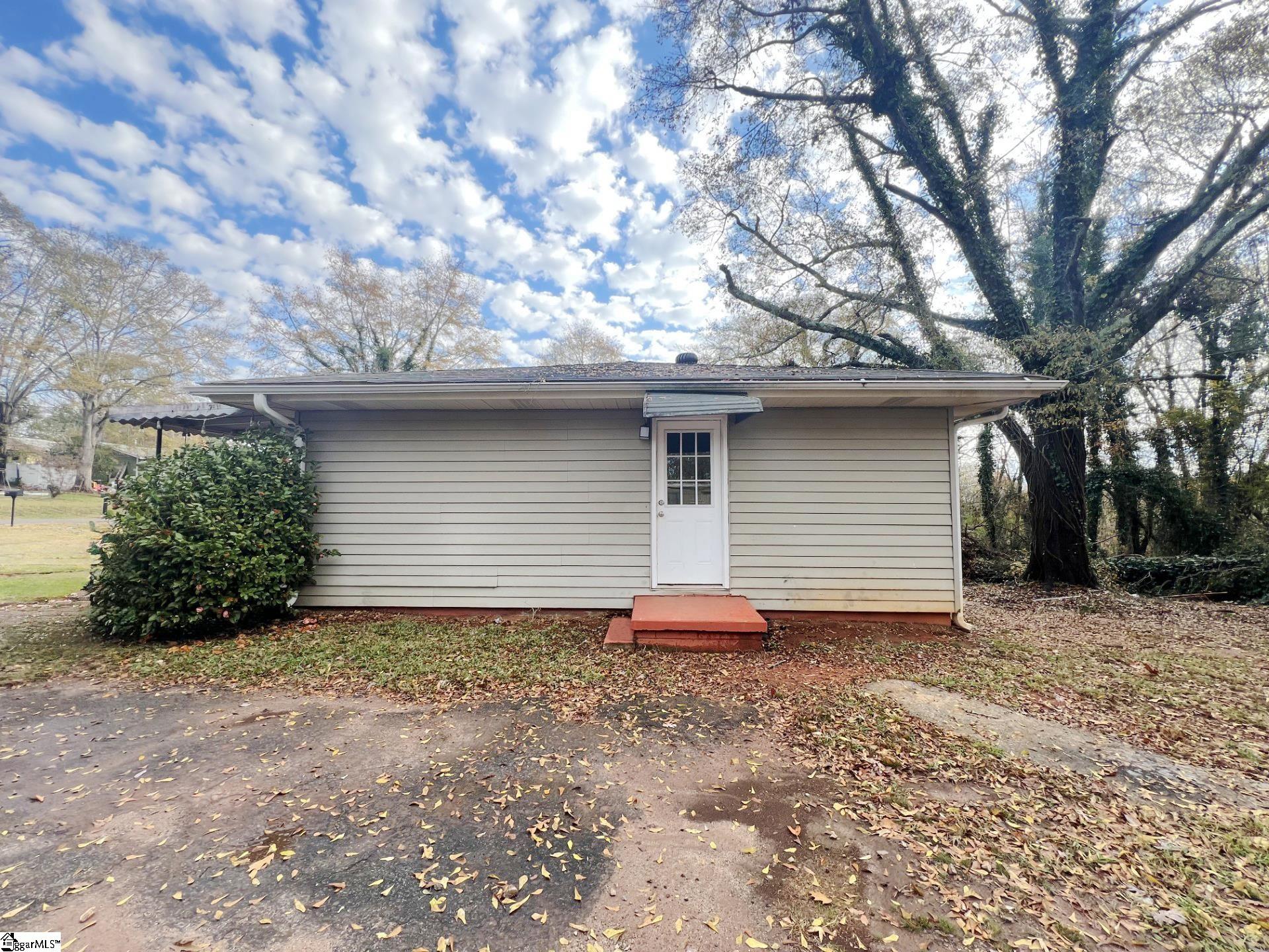 7 Woodhaven Drive