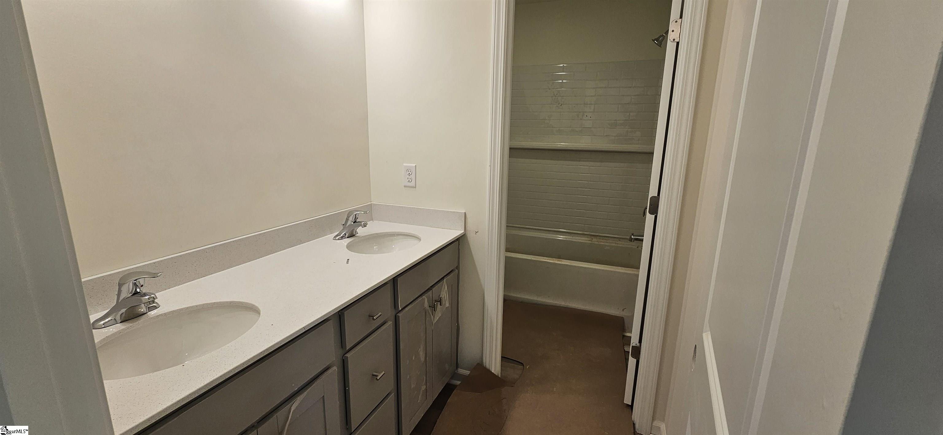 514 Barbican Place Lot 38