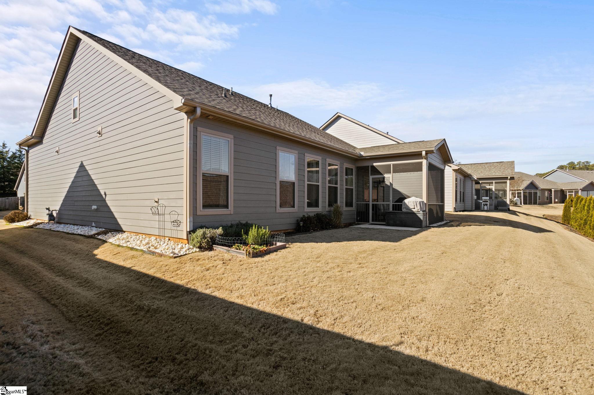 111 Ravencrest Court