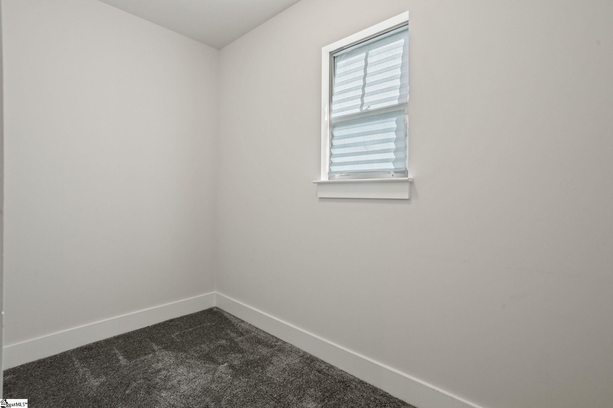 111 Ravencrest Court