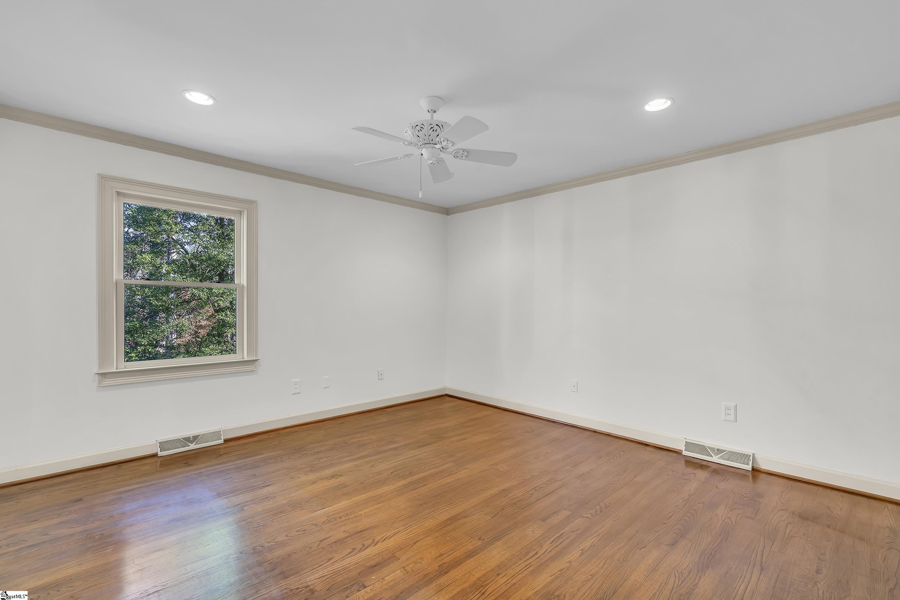 1807 Cleveland Street Extension