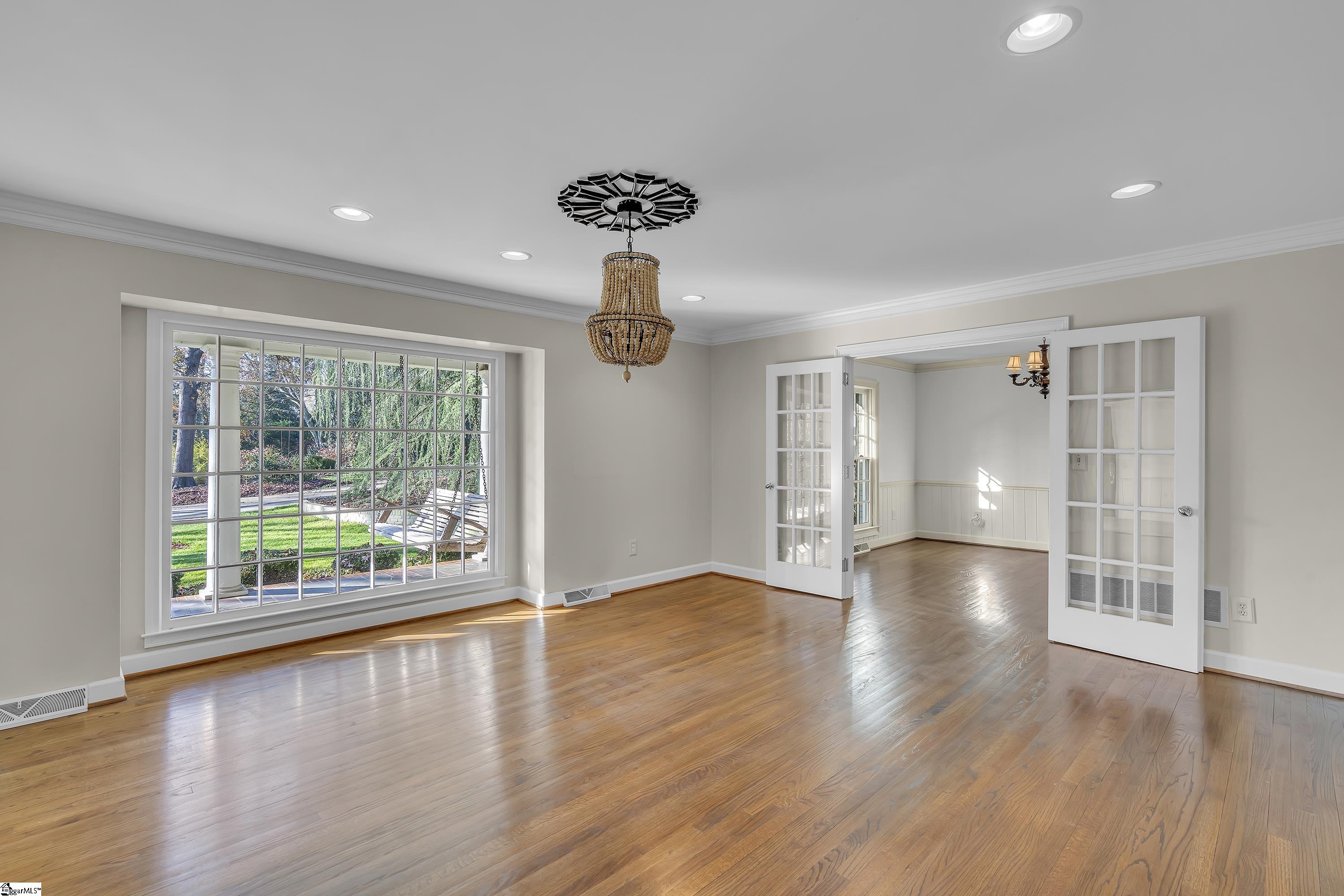 1807 Cleveland Street Extension