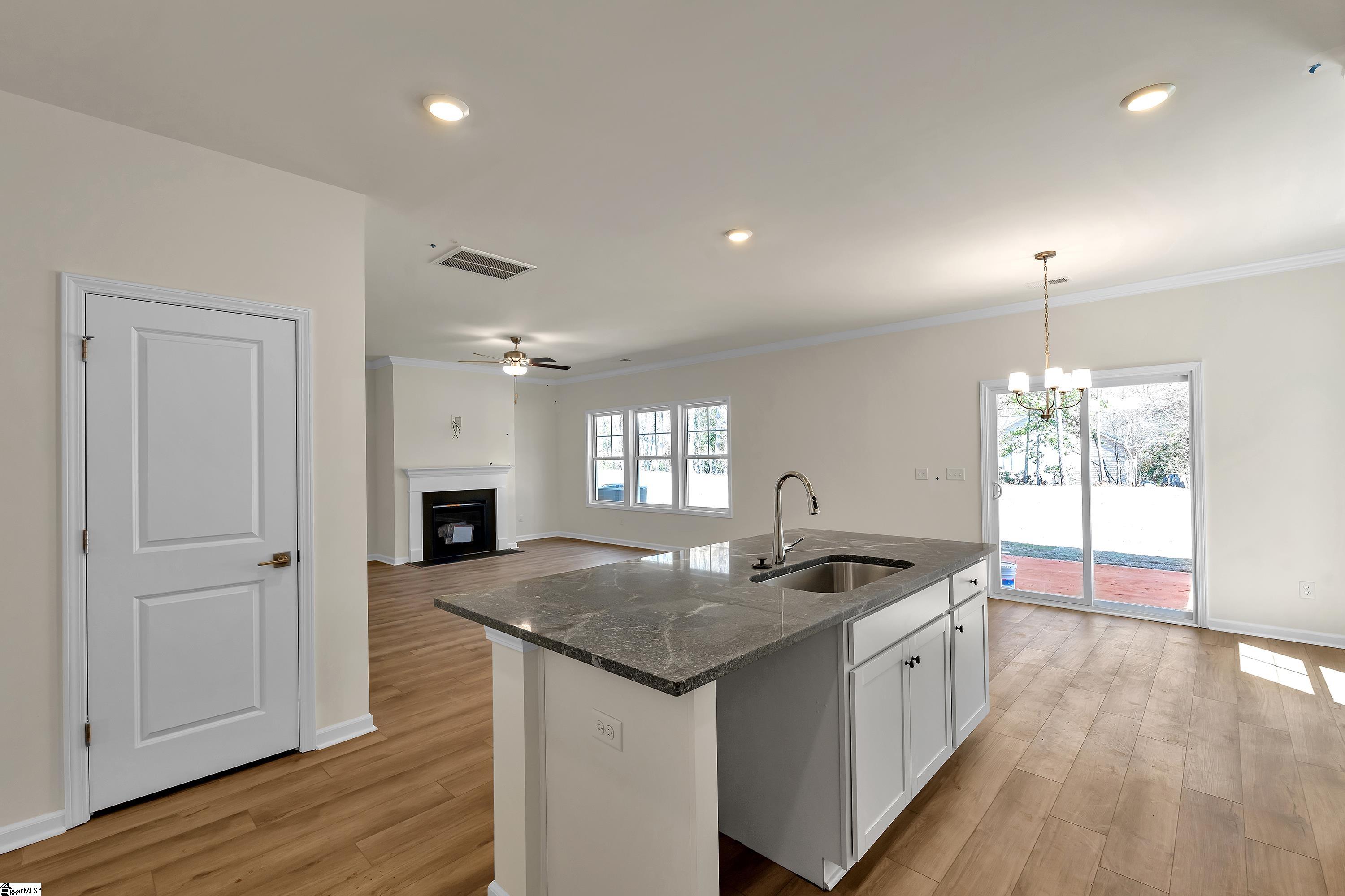 515 Barbican Place Lot 31