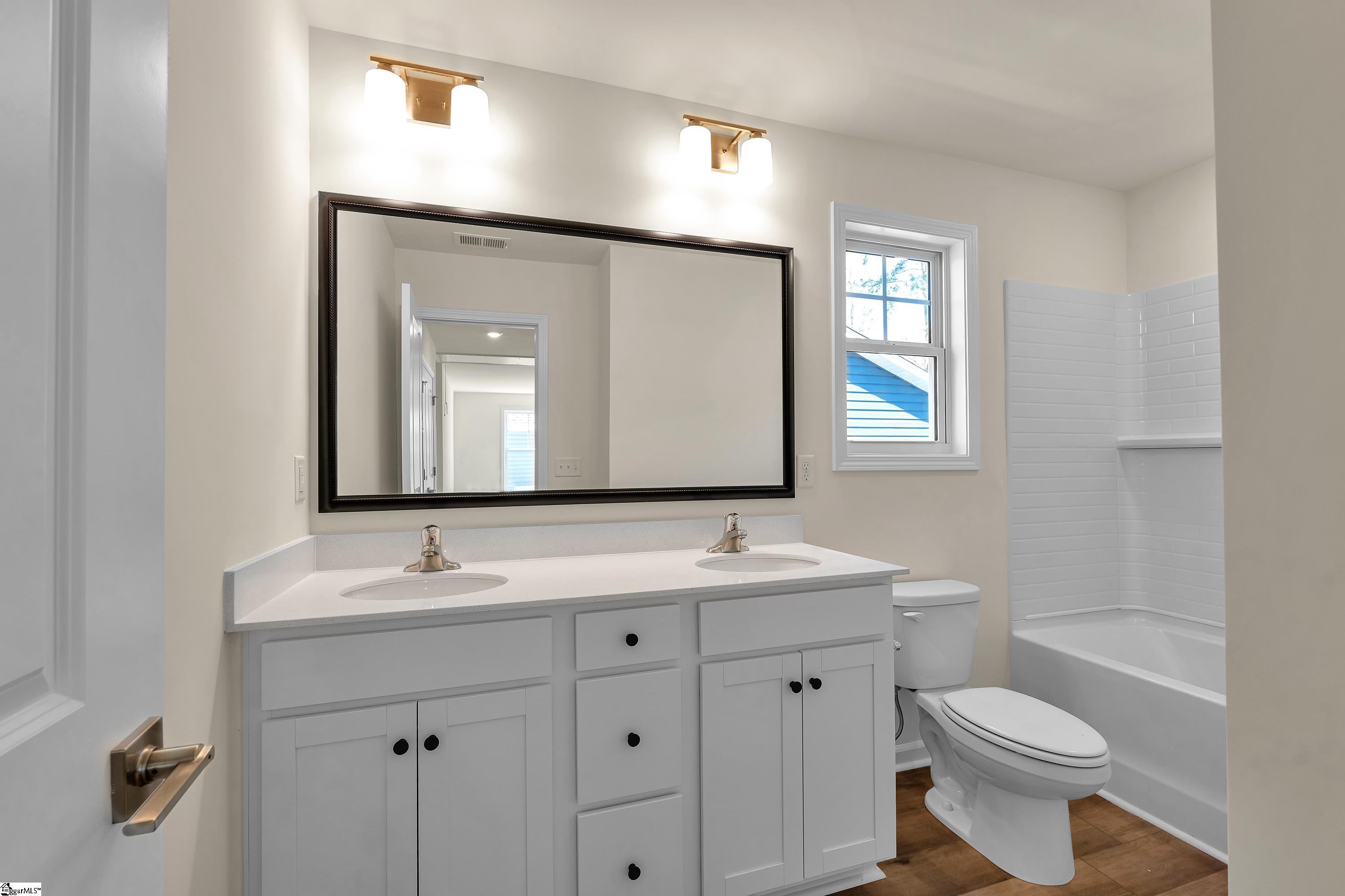 515 Barbican Place Lot 31