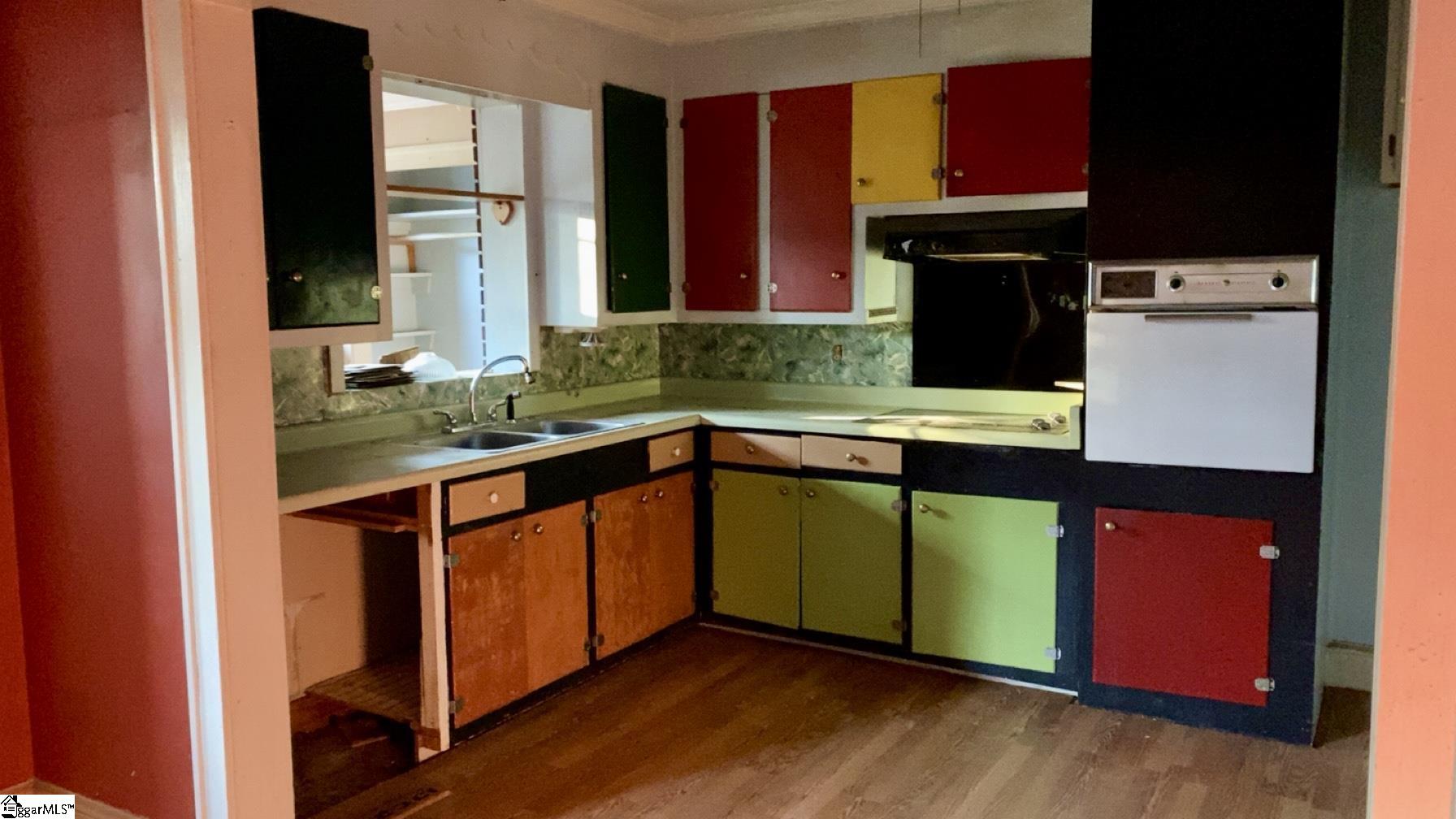 5497 Old Buncombe Road