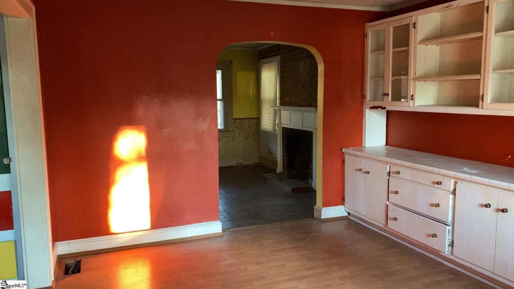 5497 Old Buncombe Road