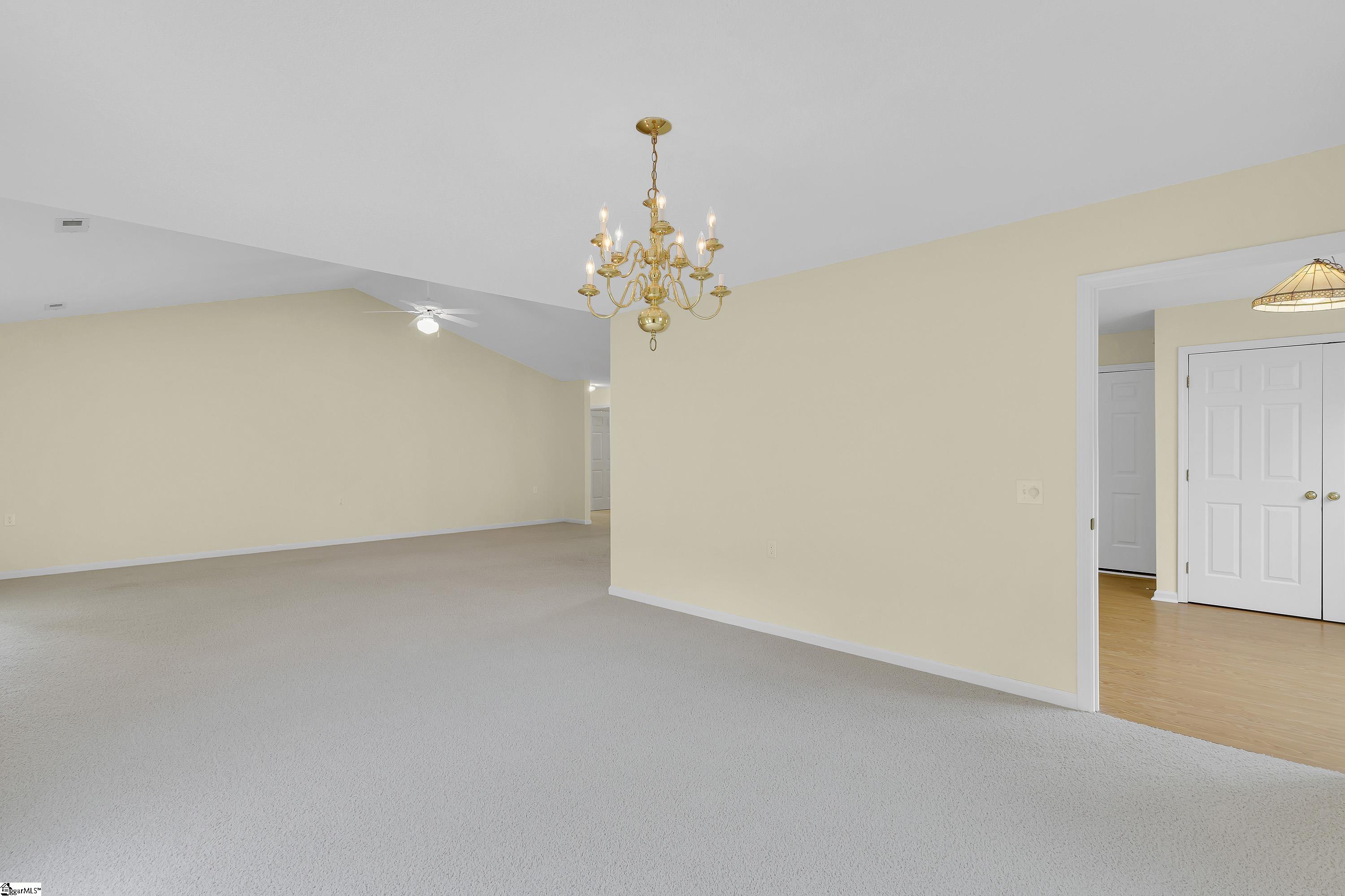 8 Stone Meadow Road