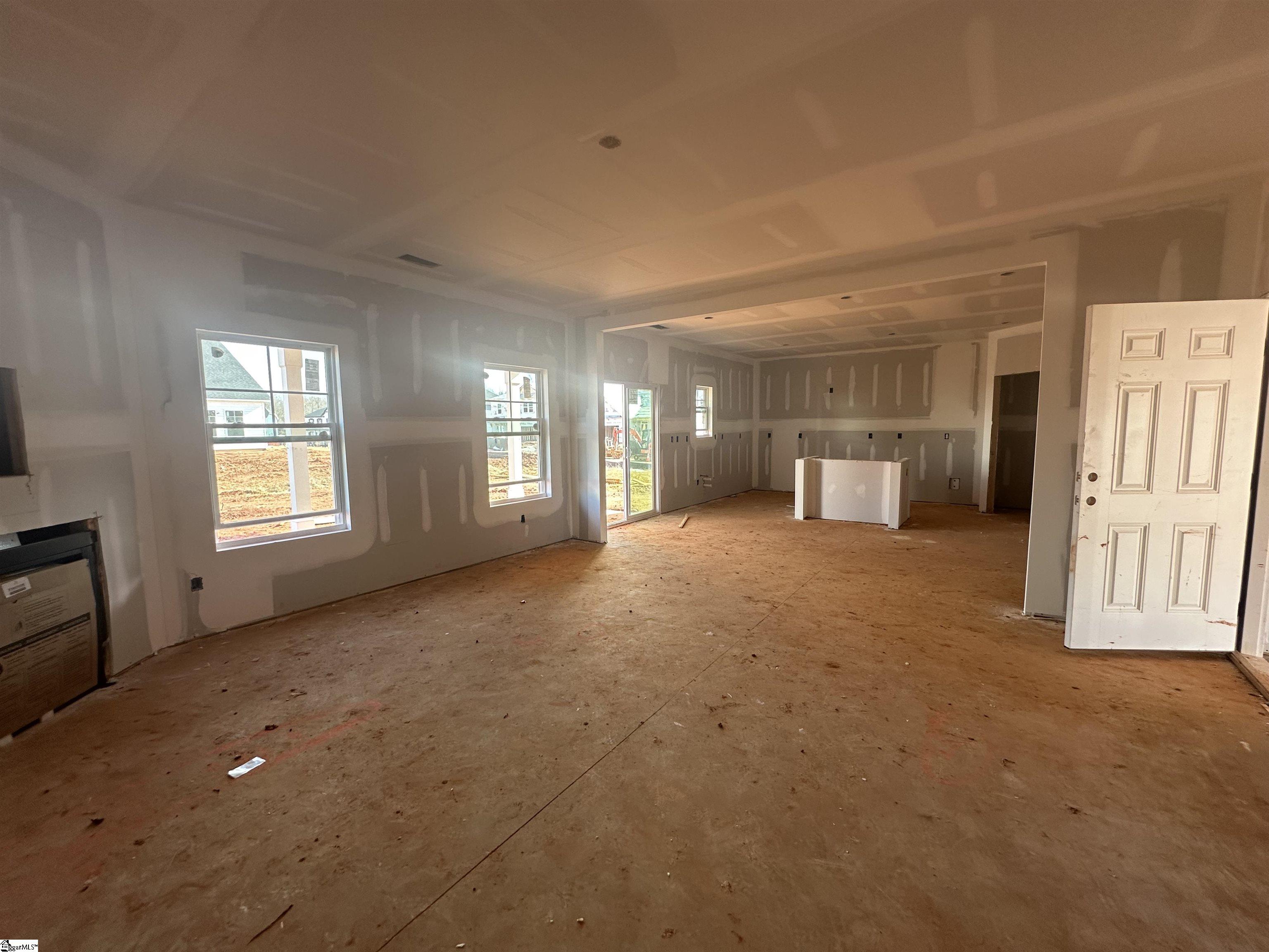 1047 Leoni Drive # 124