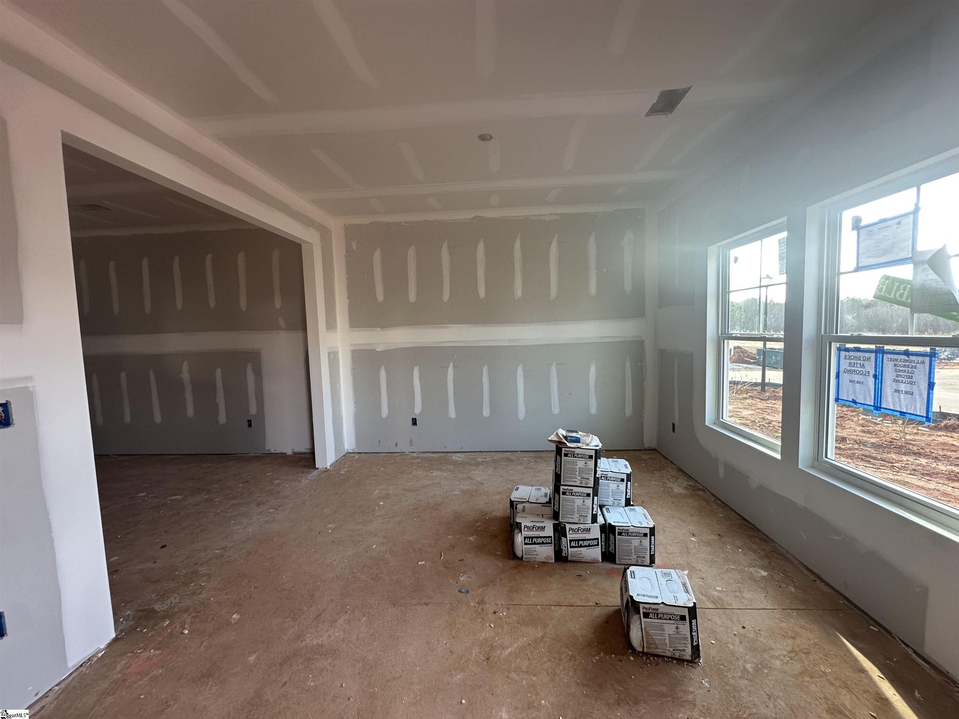 1047 Leoni Drive # 124