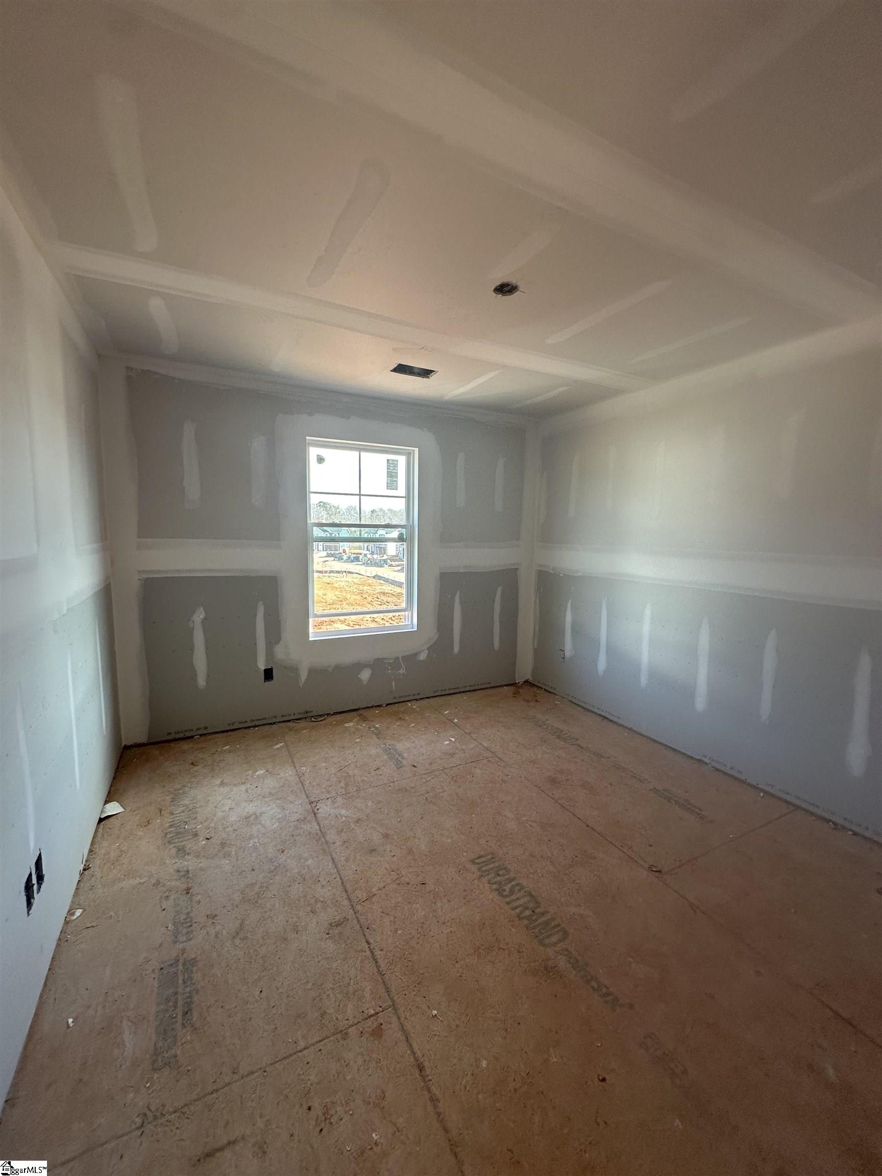 1047 Leoni Drive # 124