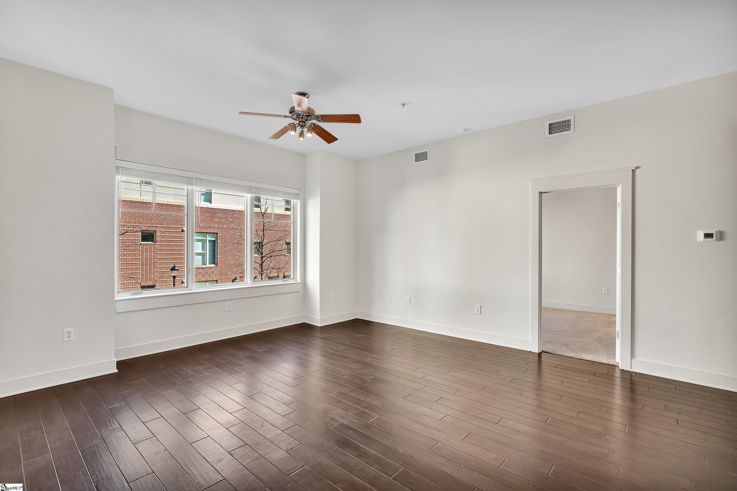 155 Riverplace Unit 201