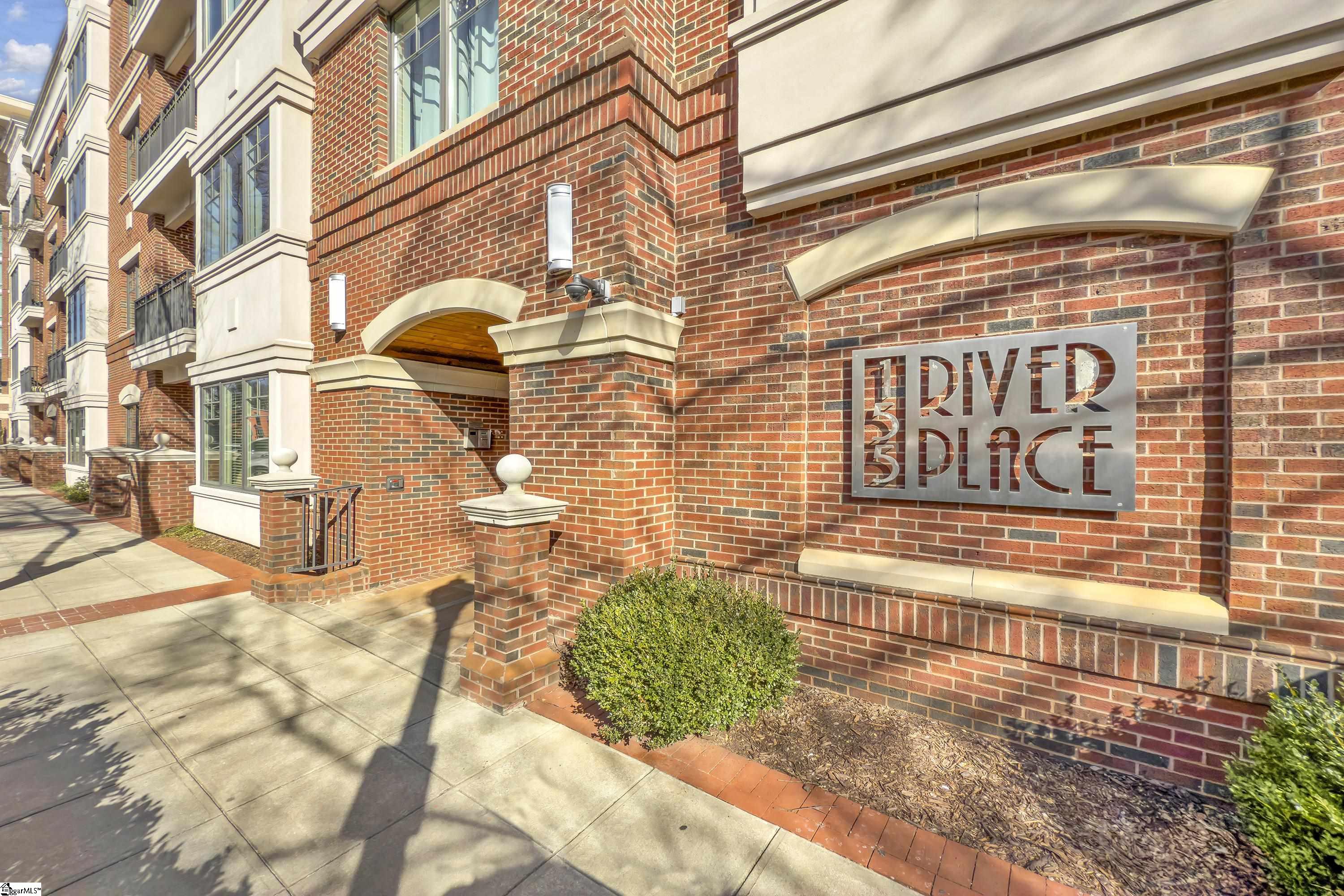 155 Riverplace Unit 201