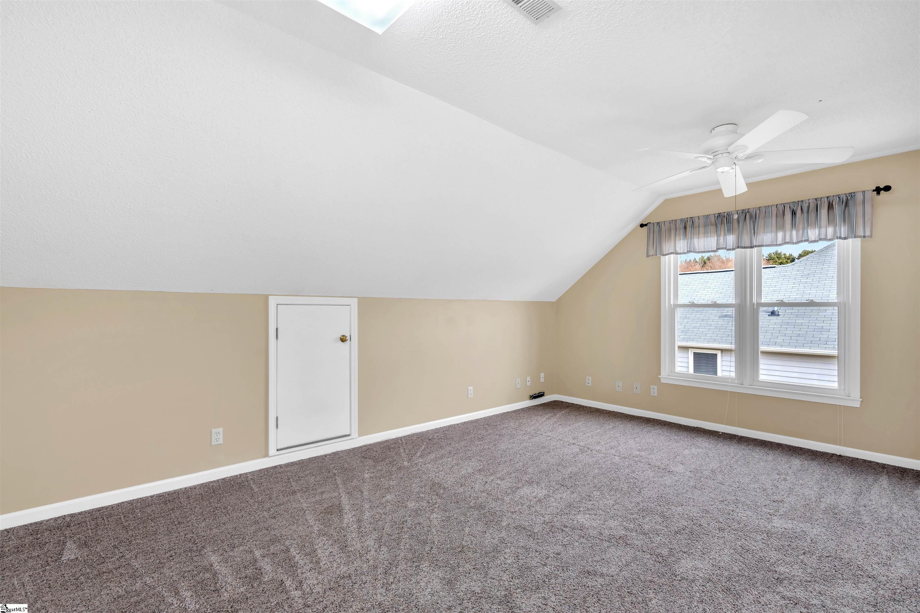 115 Spring Lake Loop