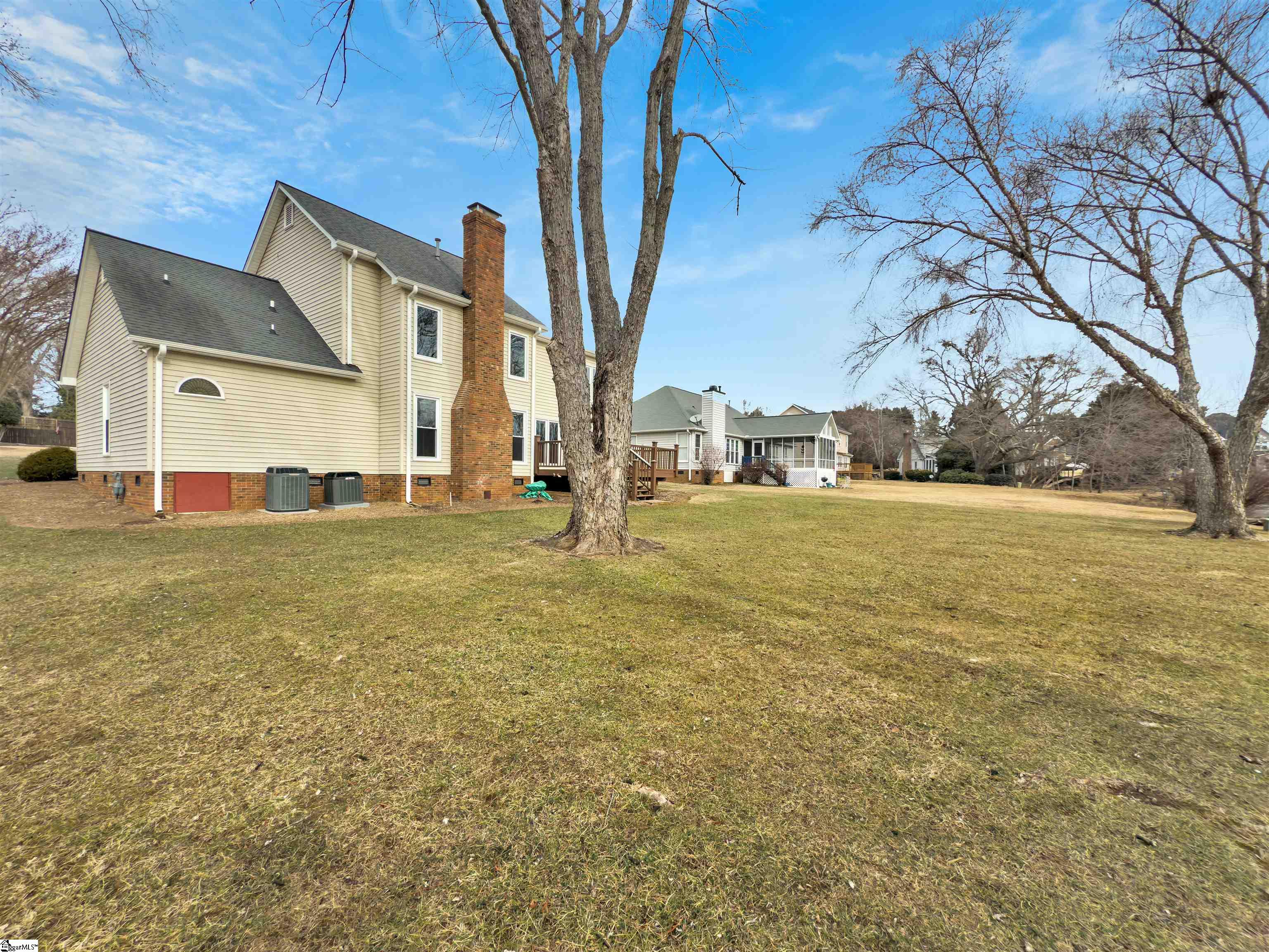 115 Spring Lake Loop