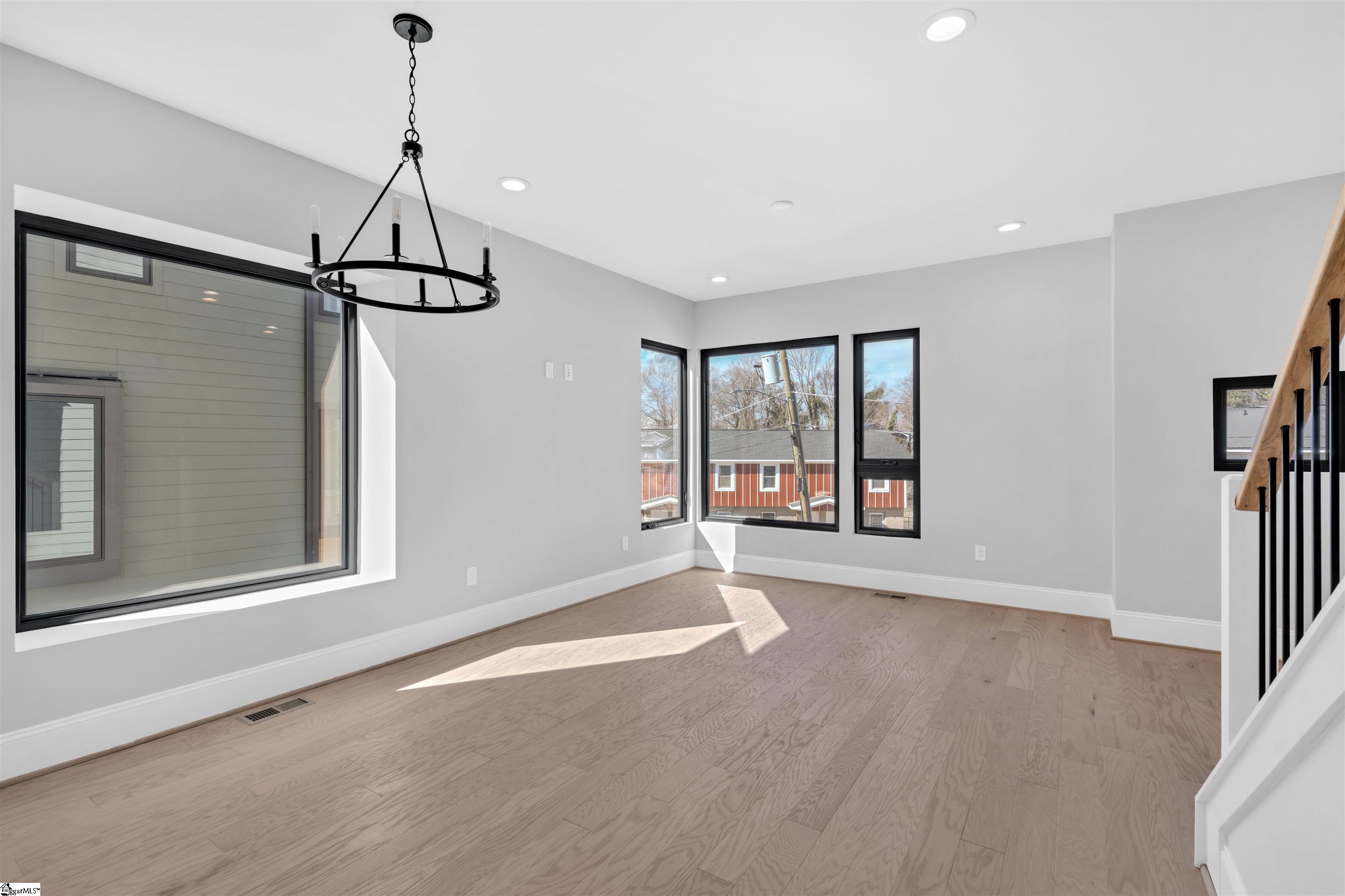 11 Conwell Street Unit 7