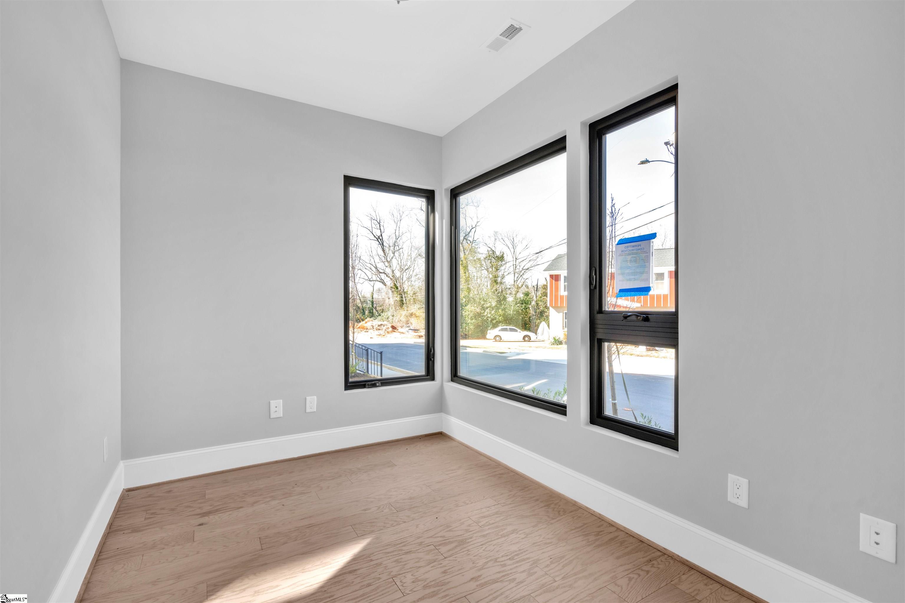 11 Conwell Street Unit 7