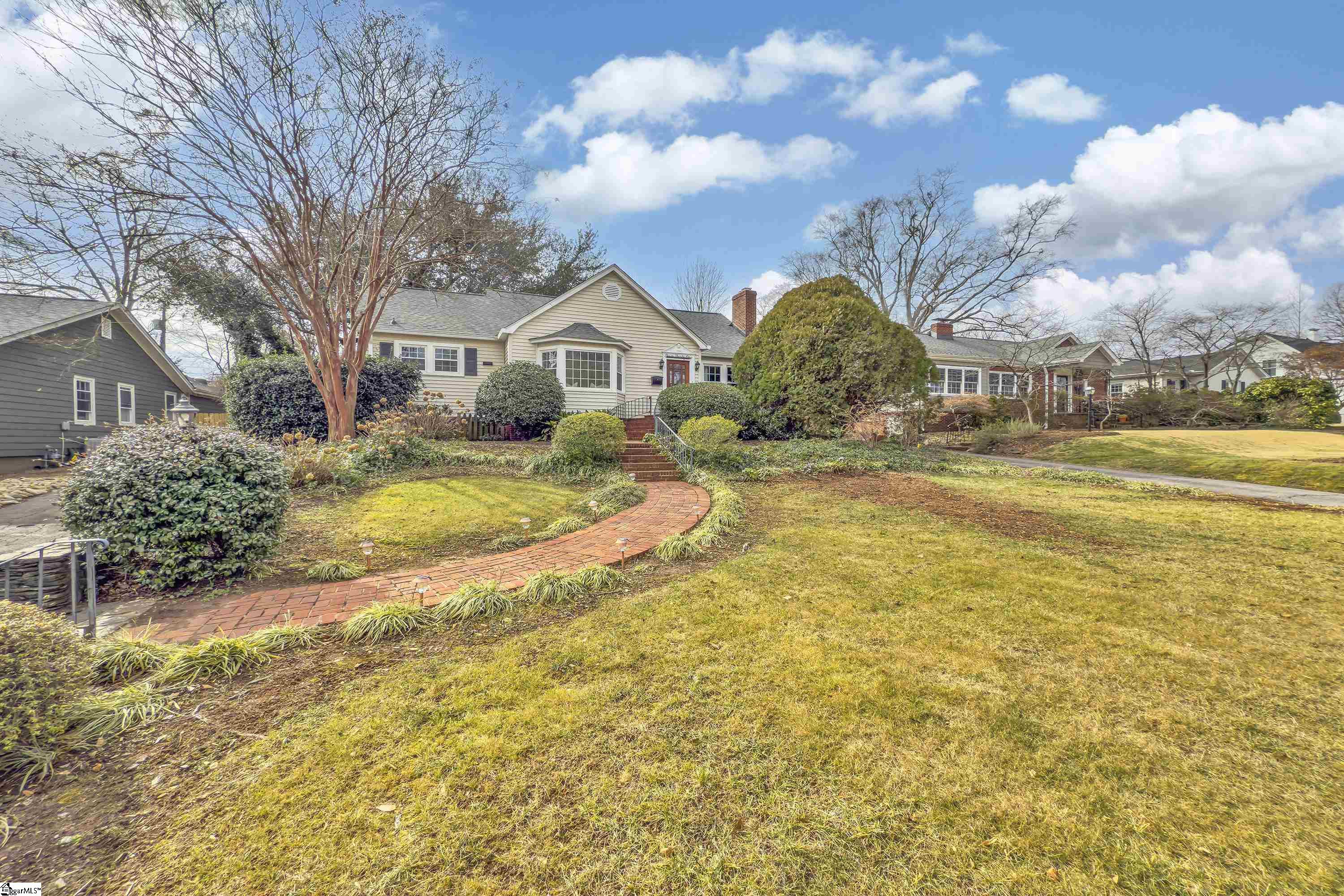 441 Longview Terrace