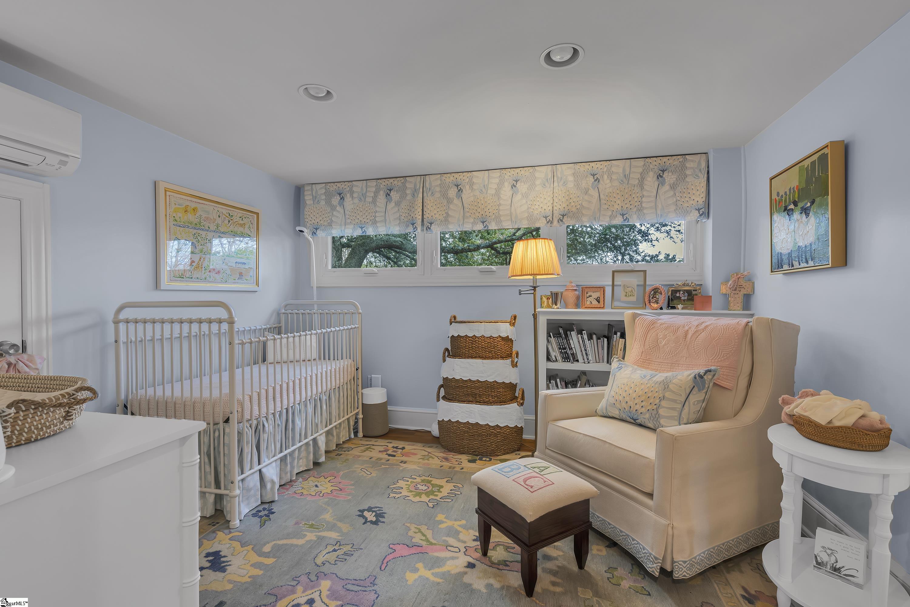 441 Longview Terrace