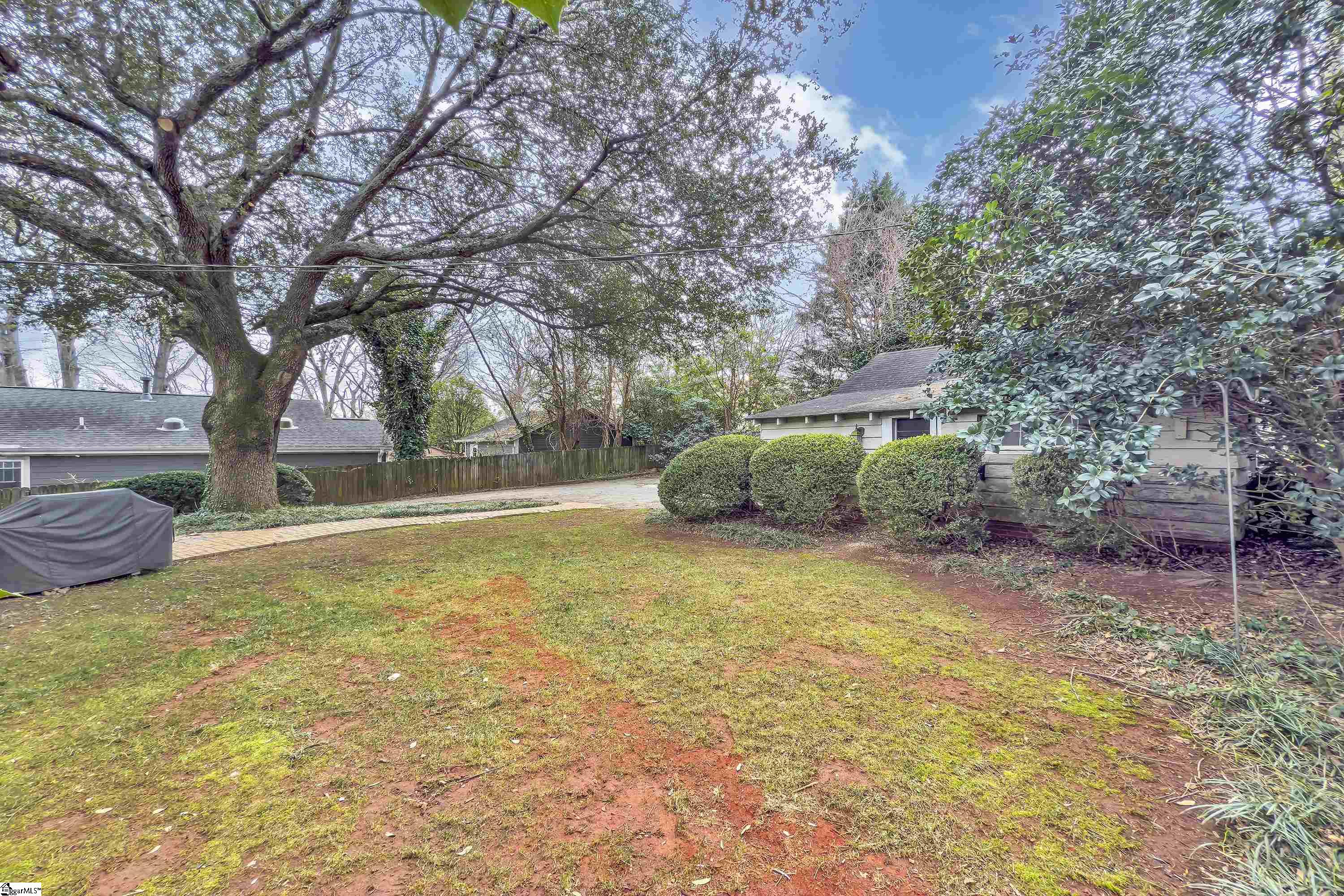 441 Longview Terrace