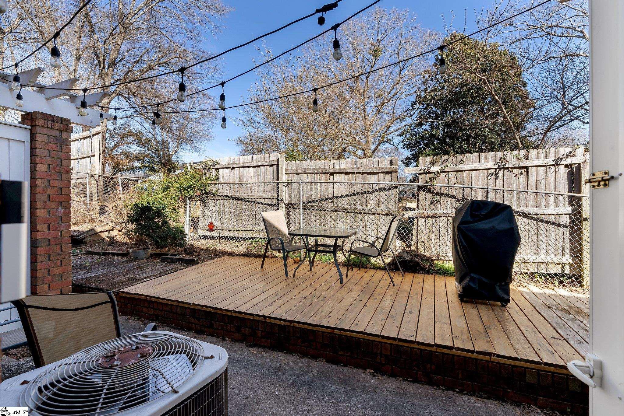 501 Edwards Road Apt 44