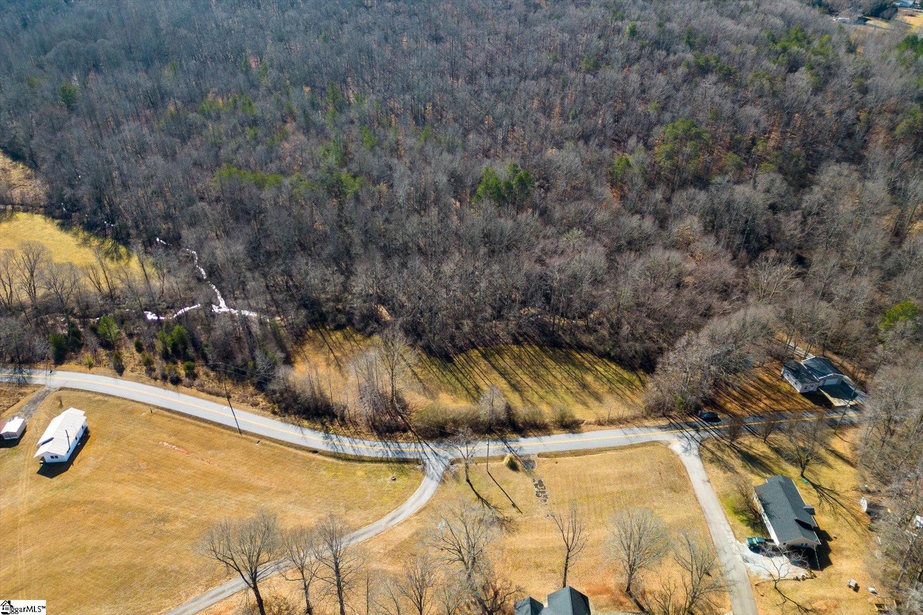 312 N Glassy Mountain Road