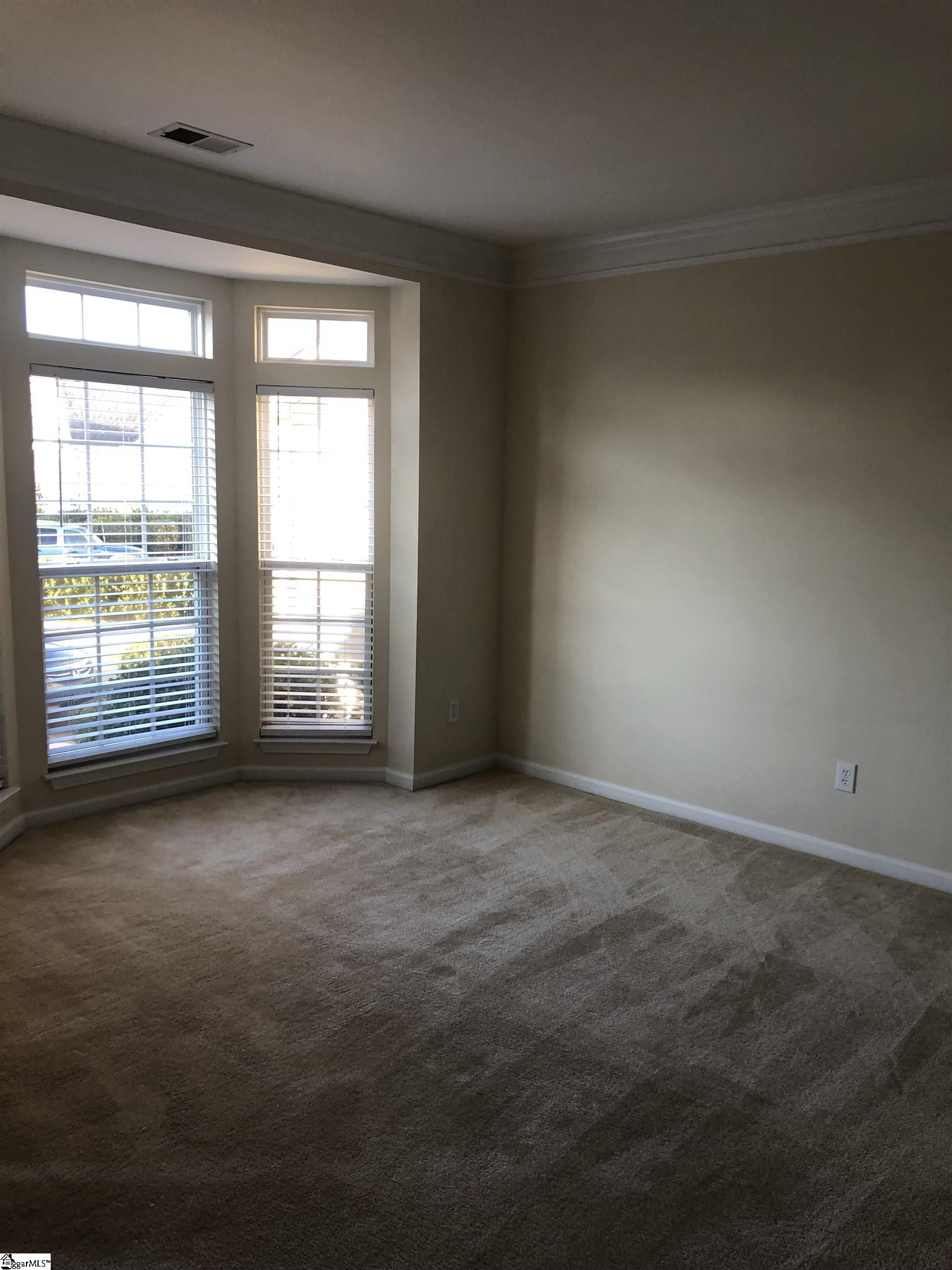 1206 Carriage Park Circle