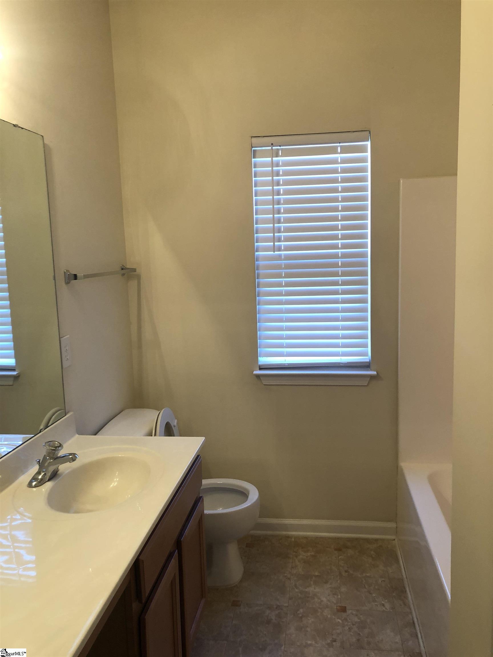 1206 Carriage Park Circle