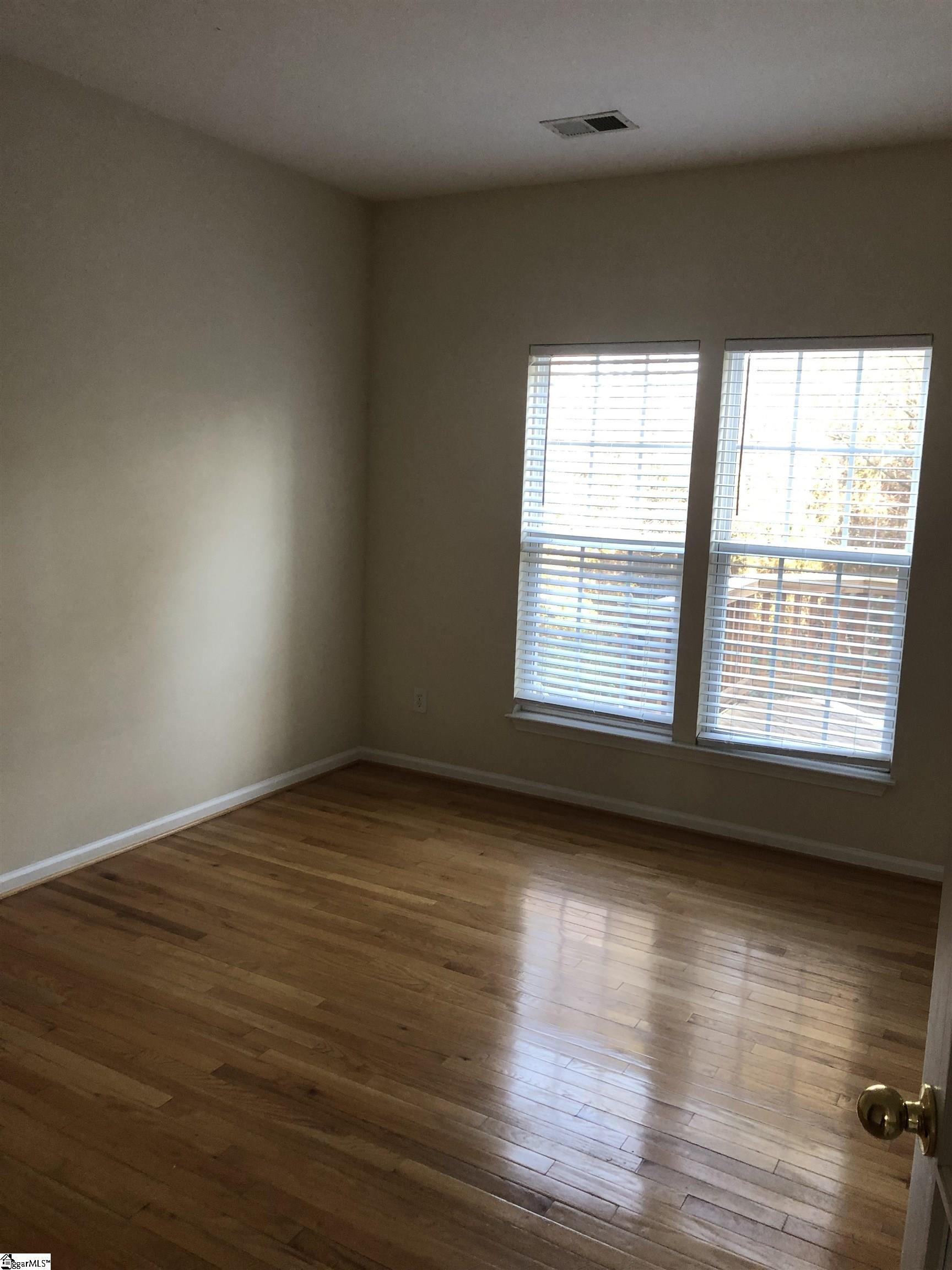 1206 Carriage Park Circle