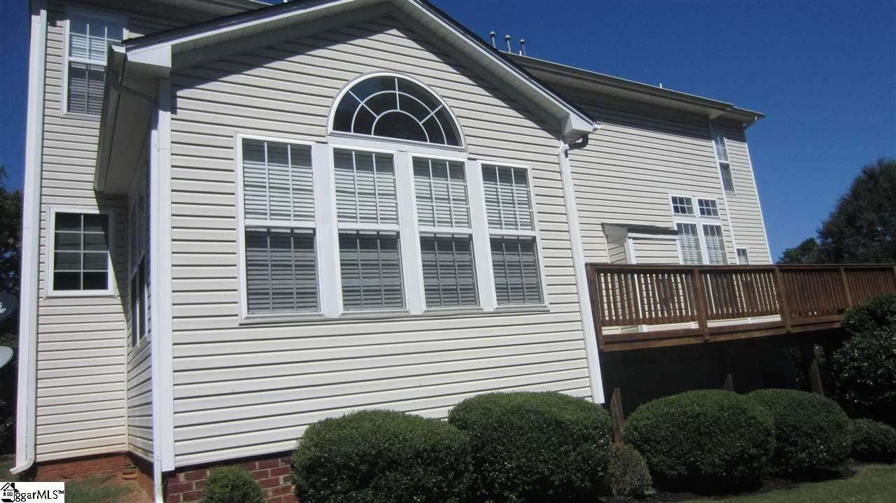 1206 Carriage Park Circle