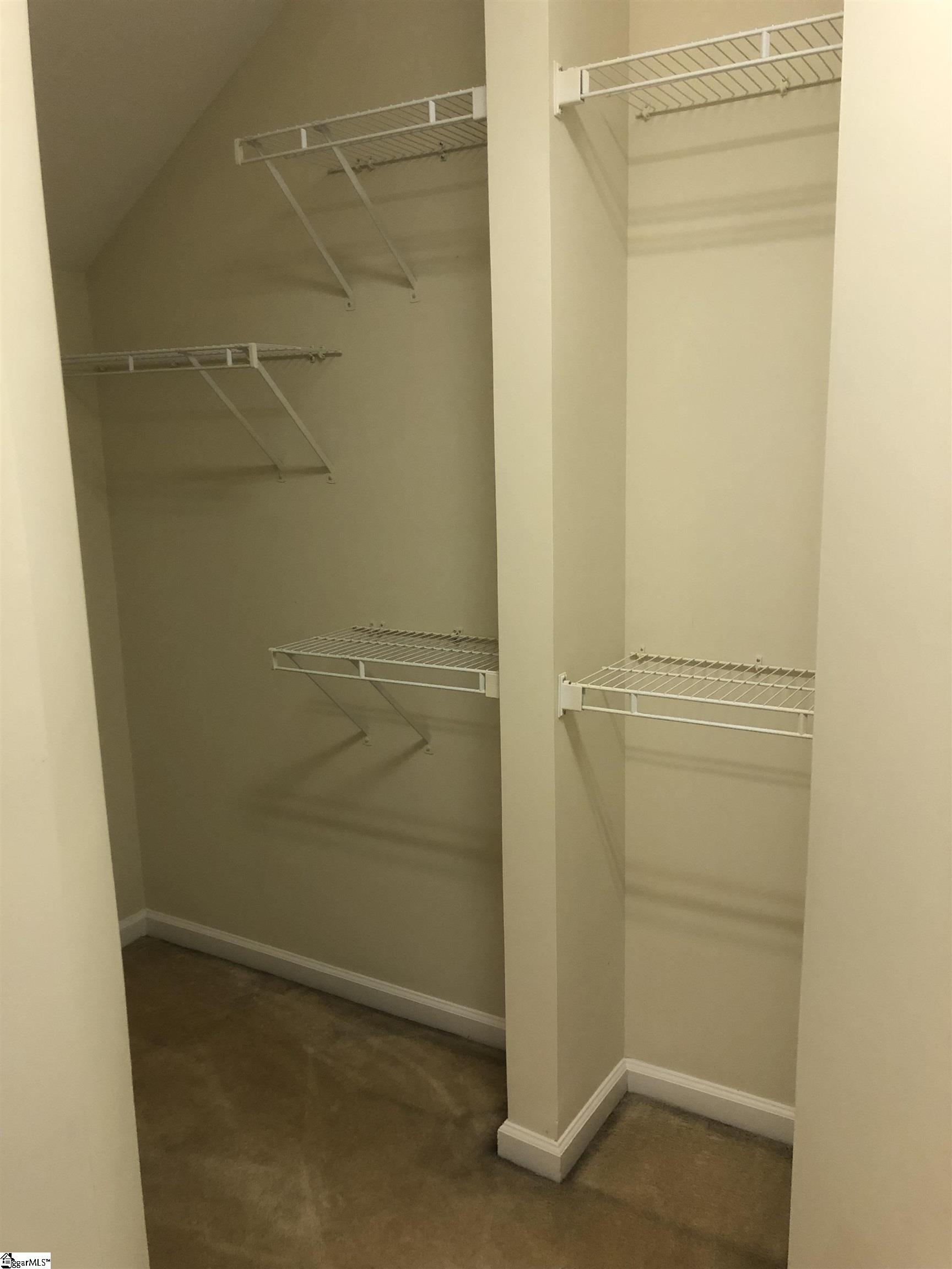 1206 Carriage Park Circle