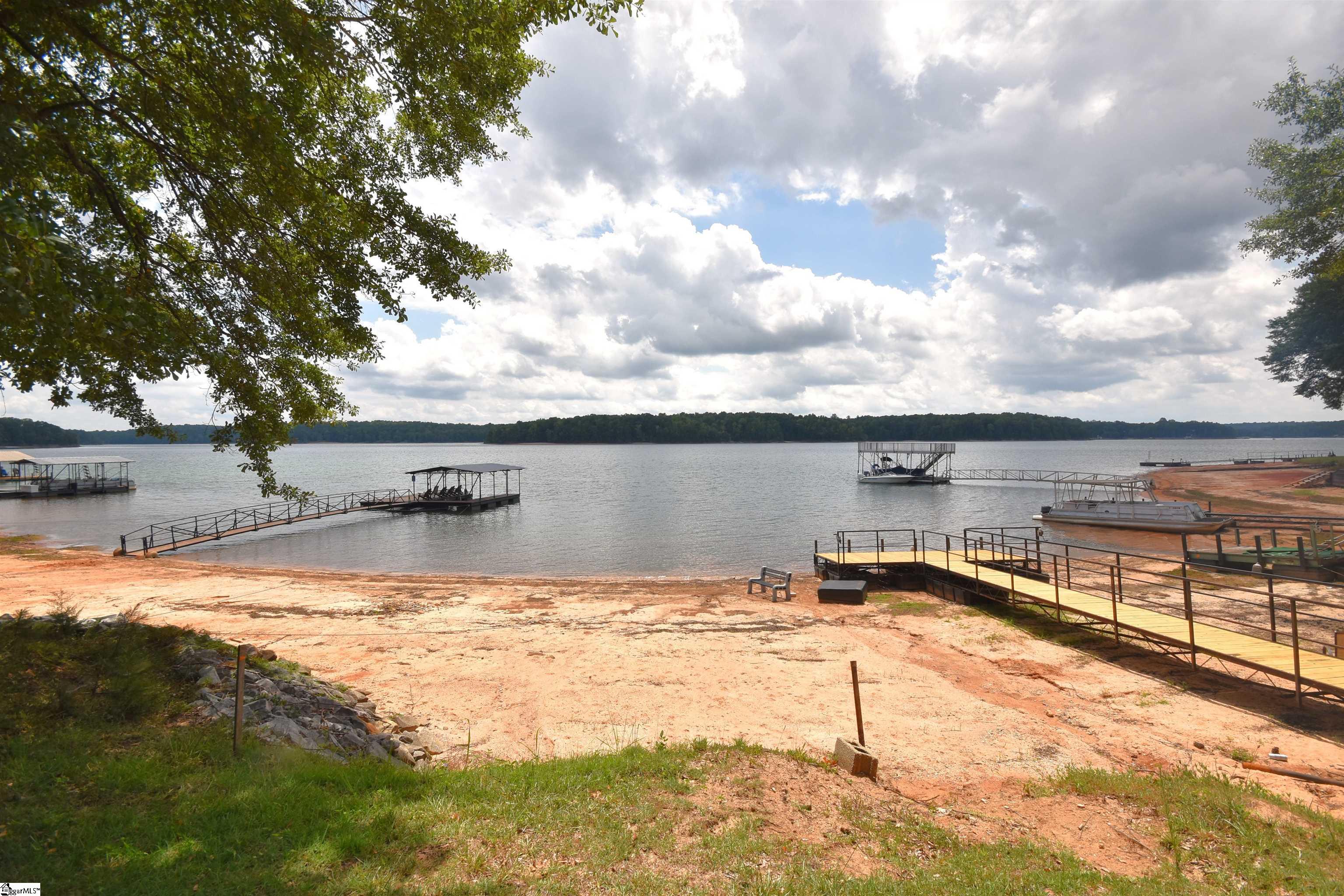 1260 Tugaloo Heights Circle