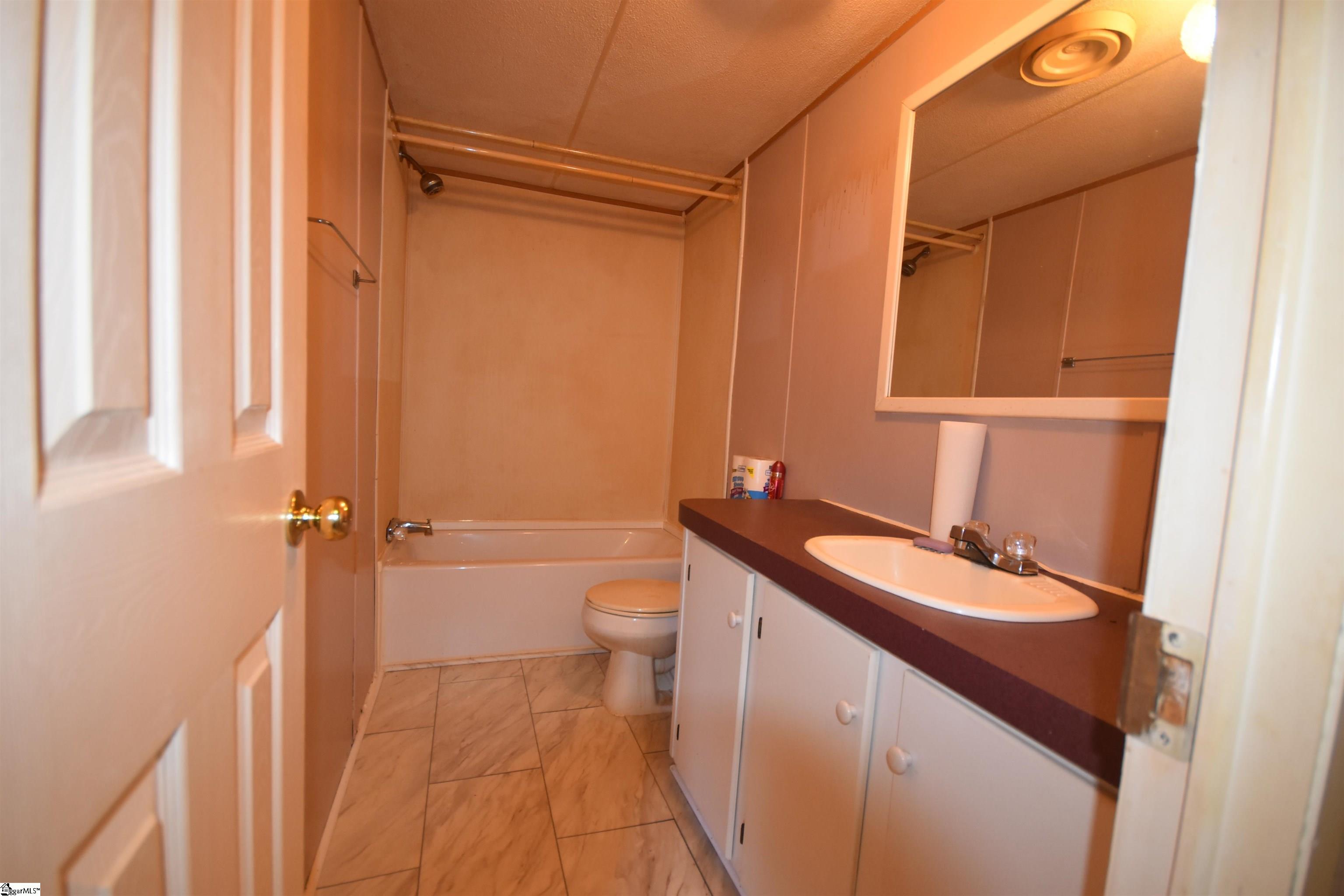 1260 Tugaloo Heights Circle