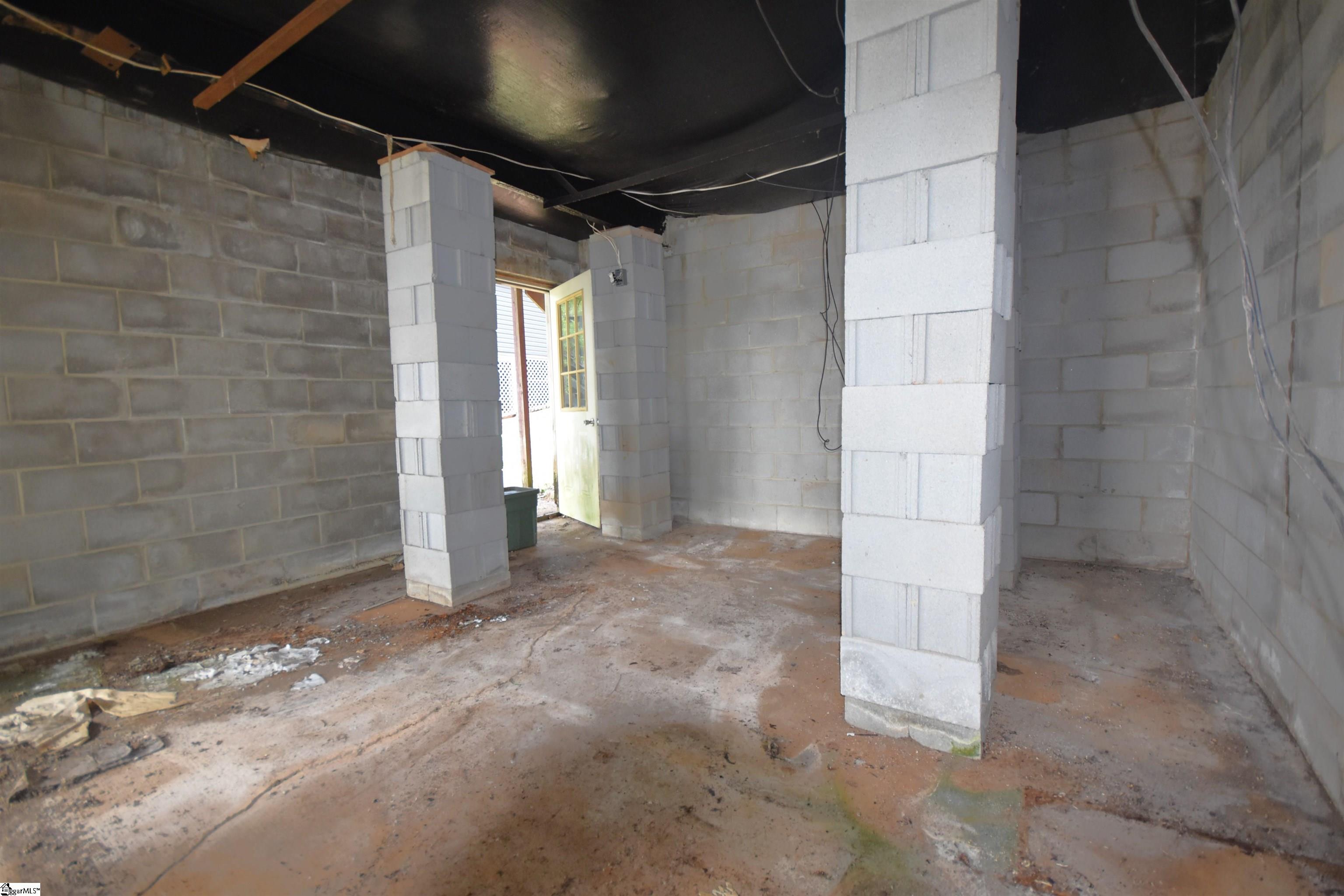 1260 Tugaloo Heights Circle