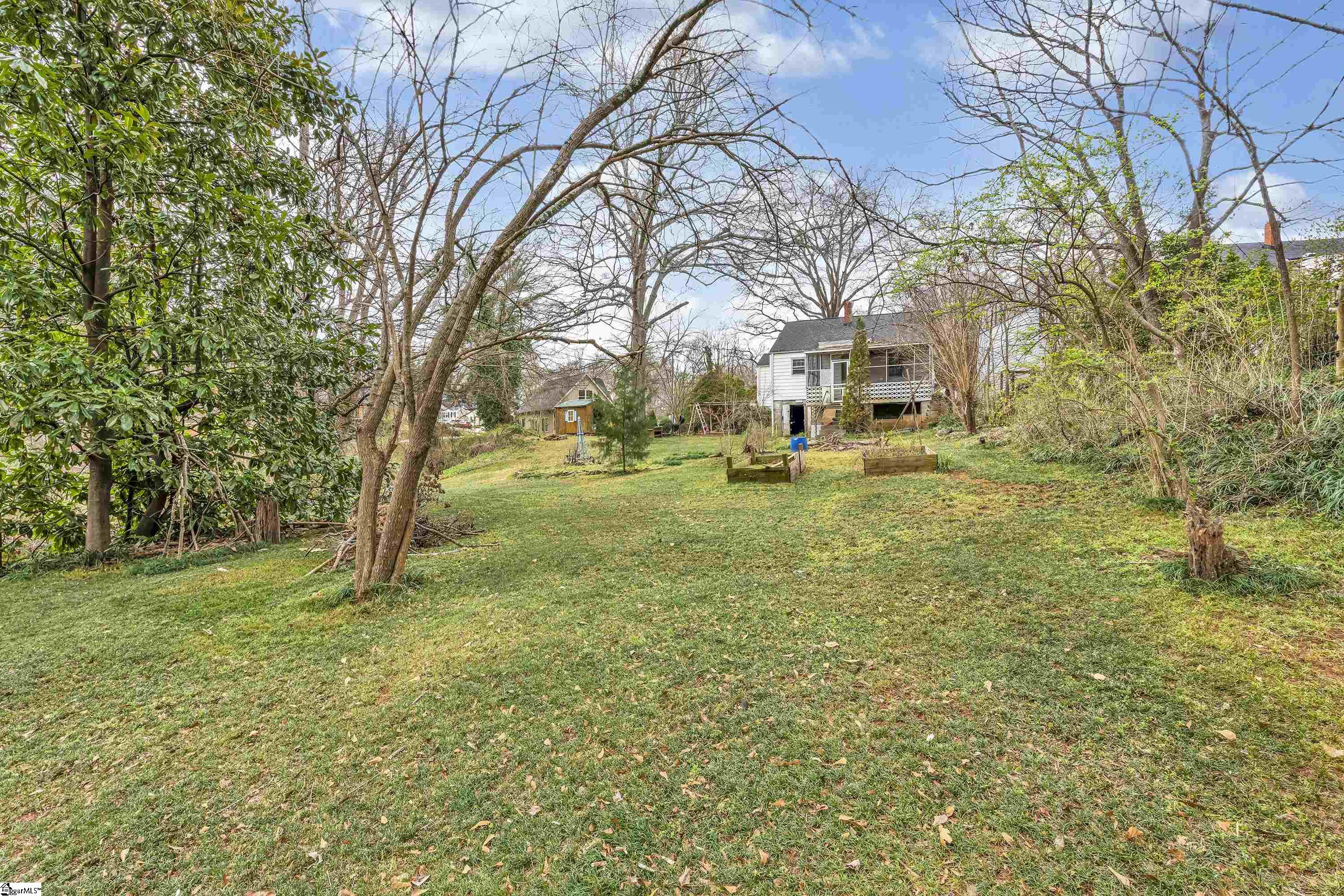 100 Paris View Drive