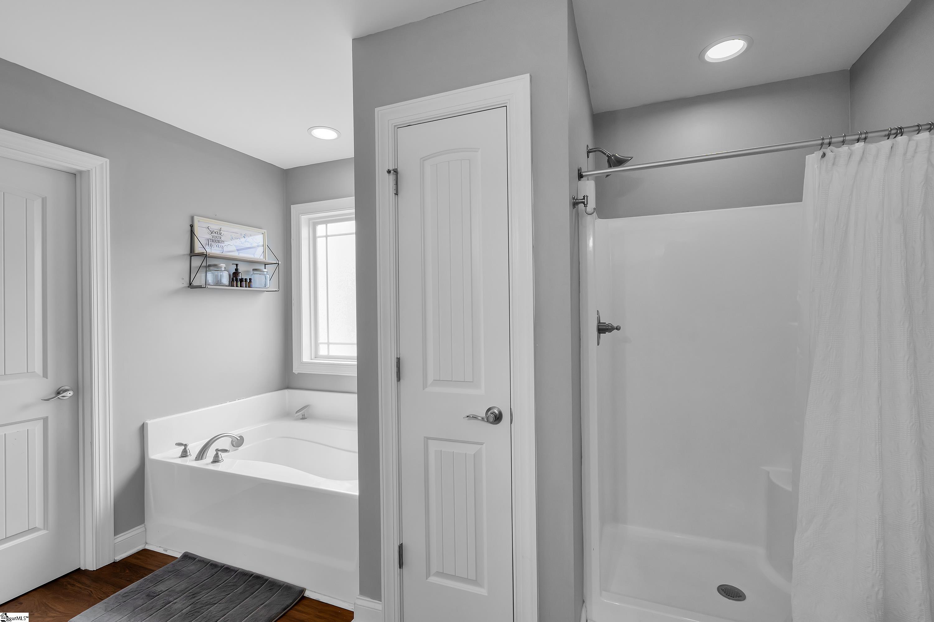 1050 Blythwood Drive