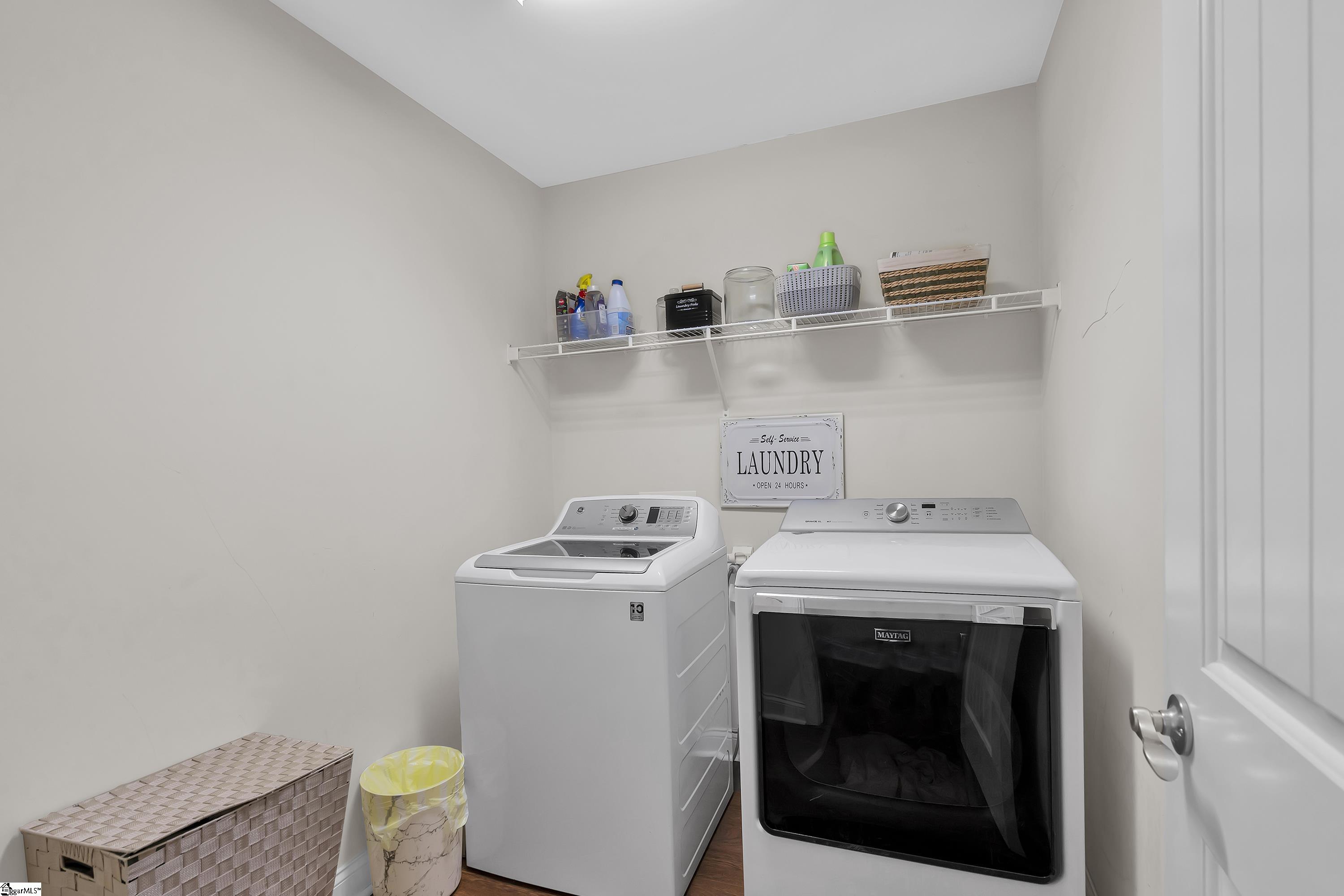 1050 Blythwood Drive