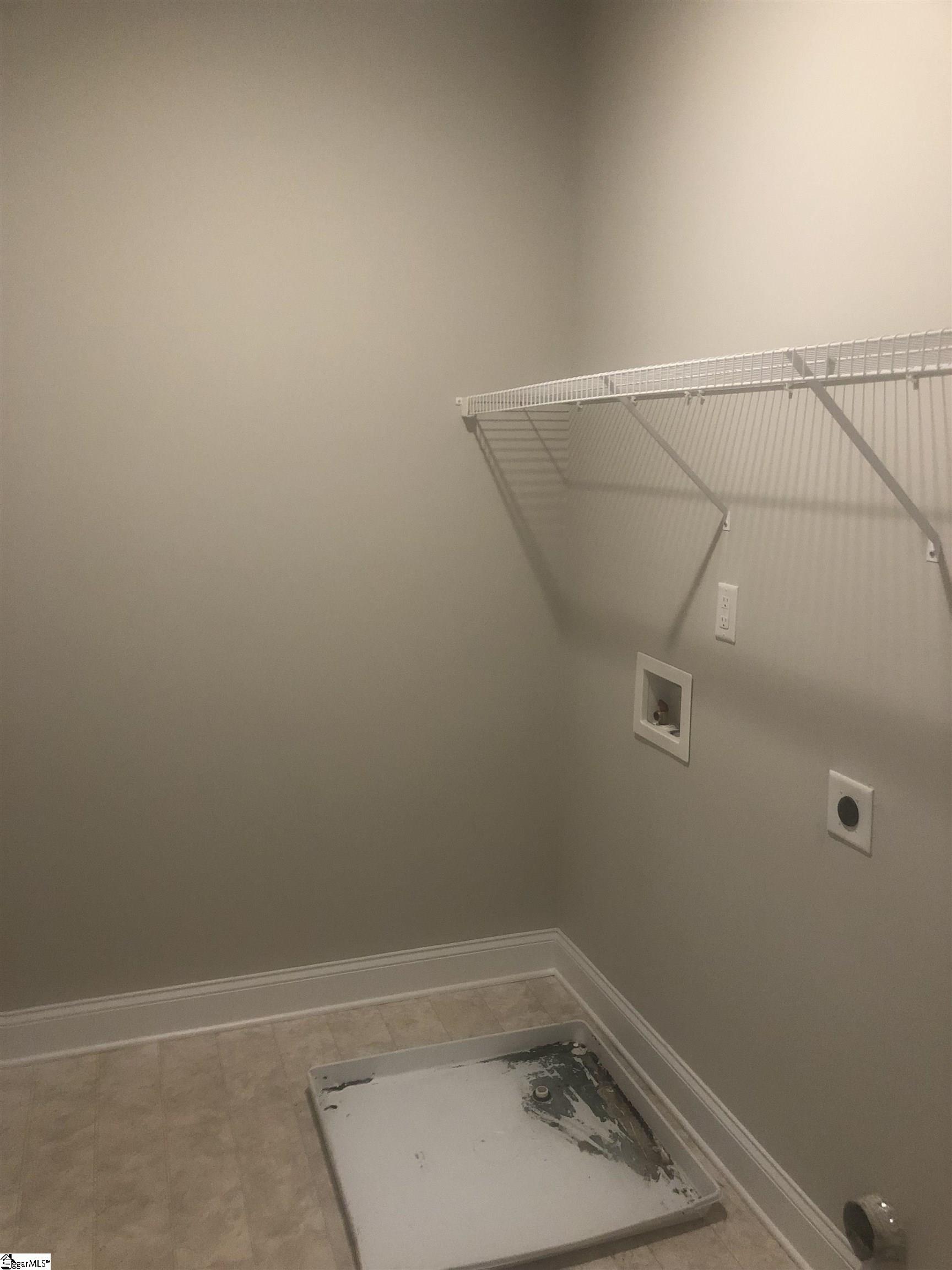 215 Peters Glenn Court