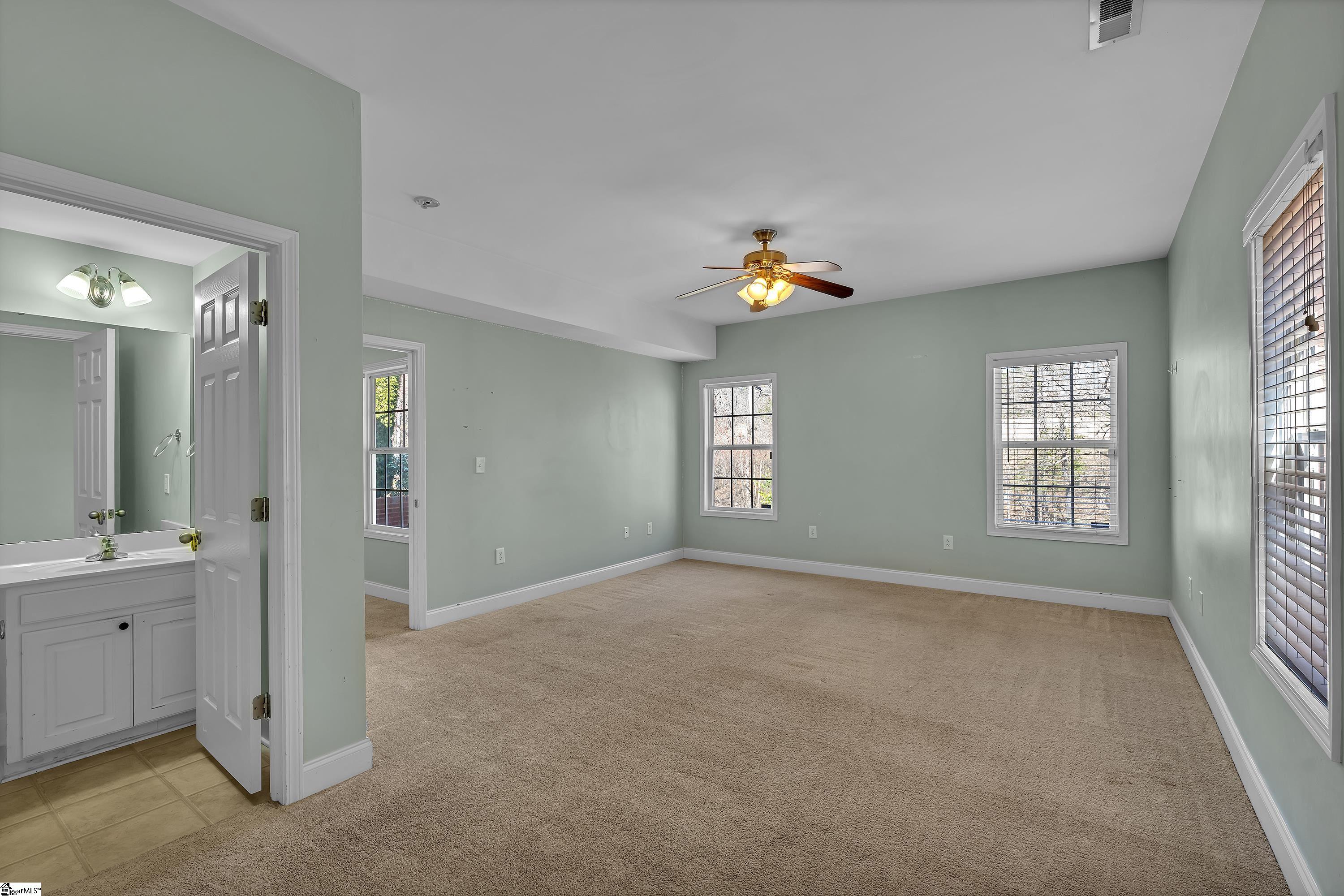 133 Hidden Ridge Drive