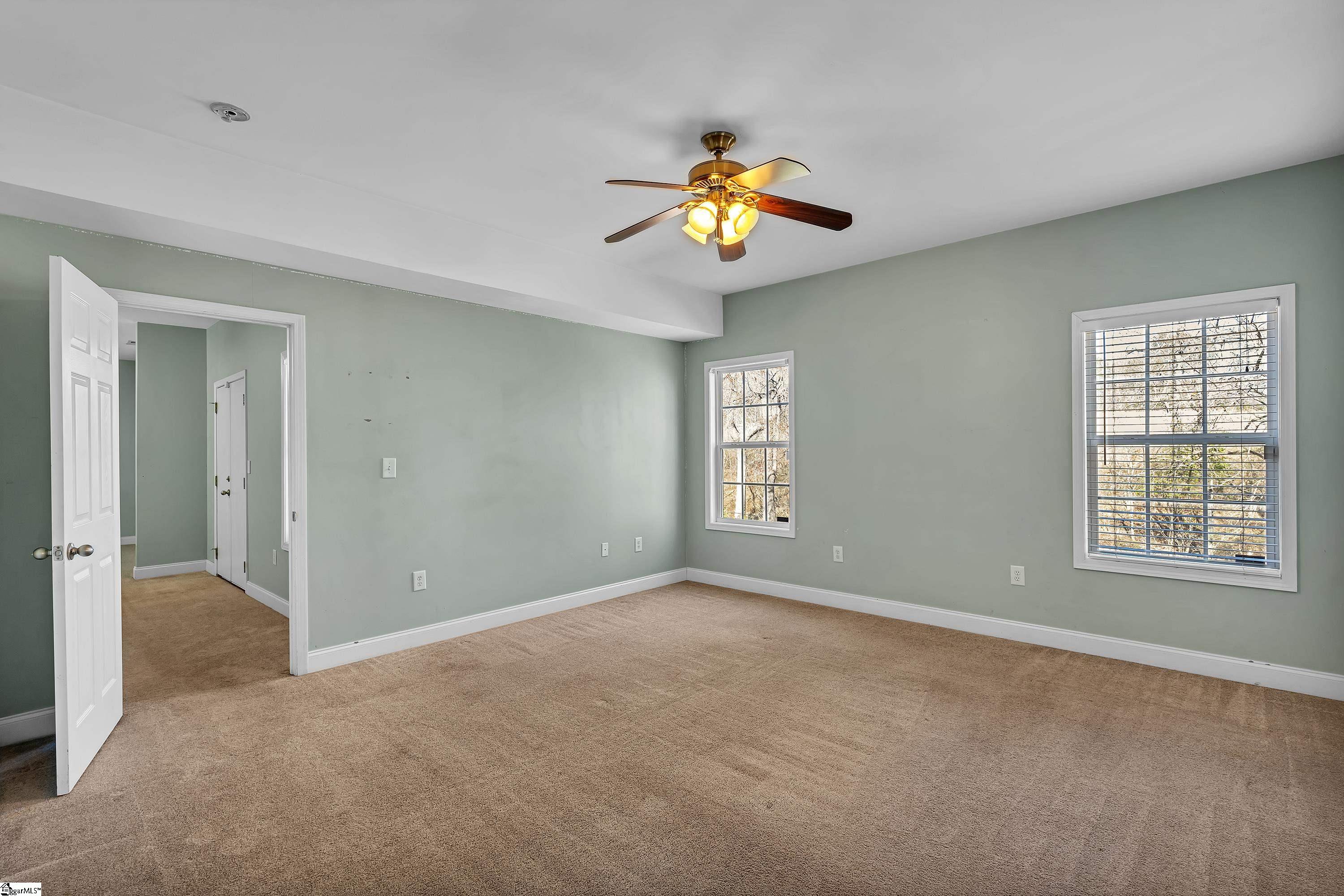 133 Hidden Ridge Drive