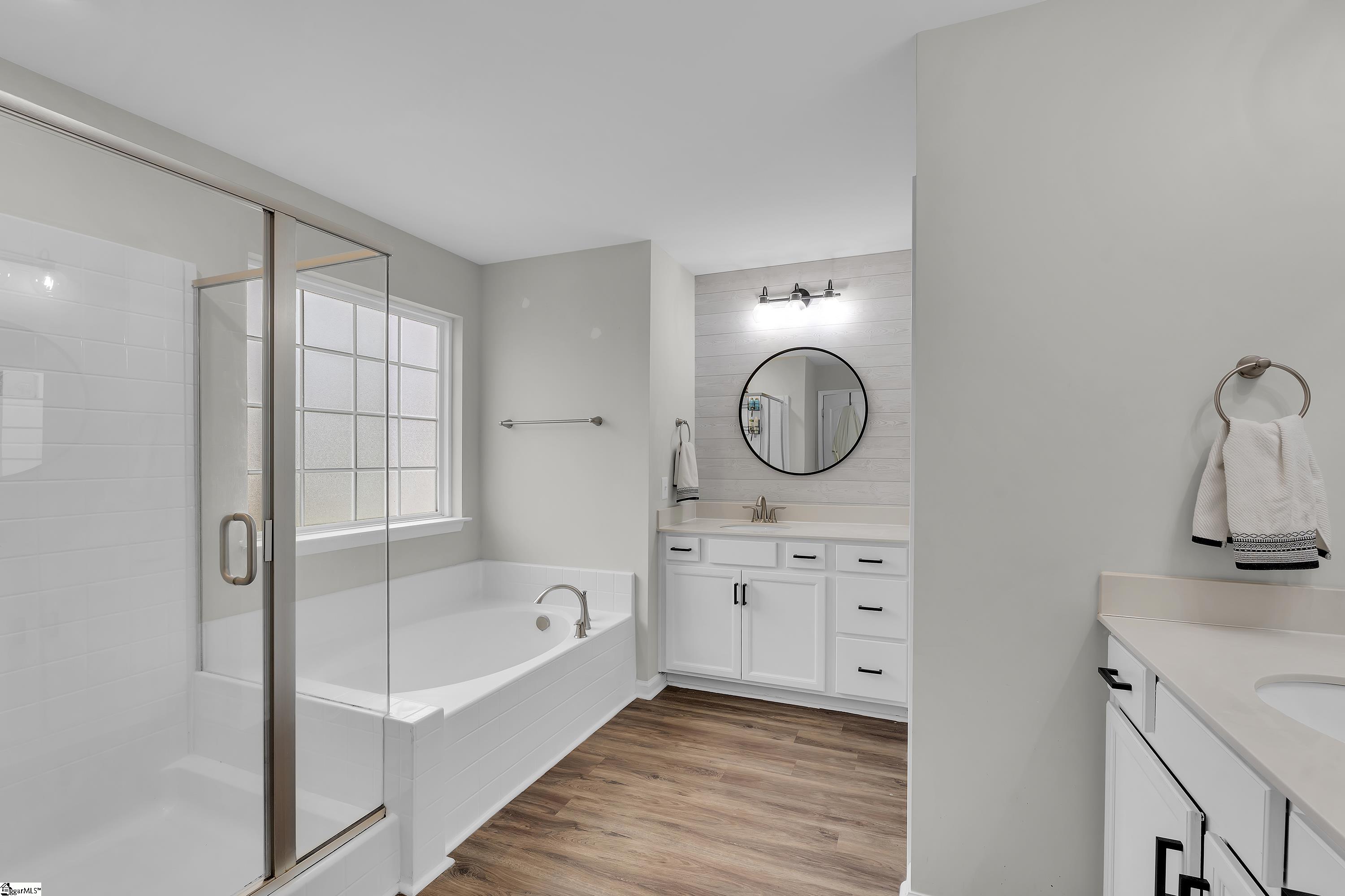 1007 Waterside Drive