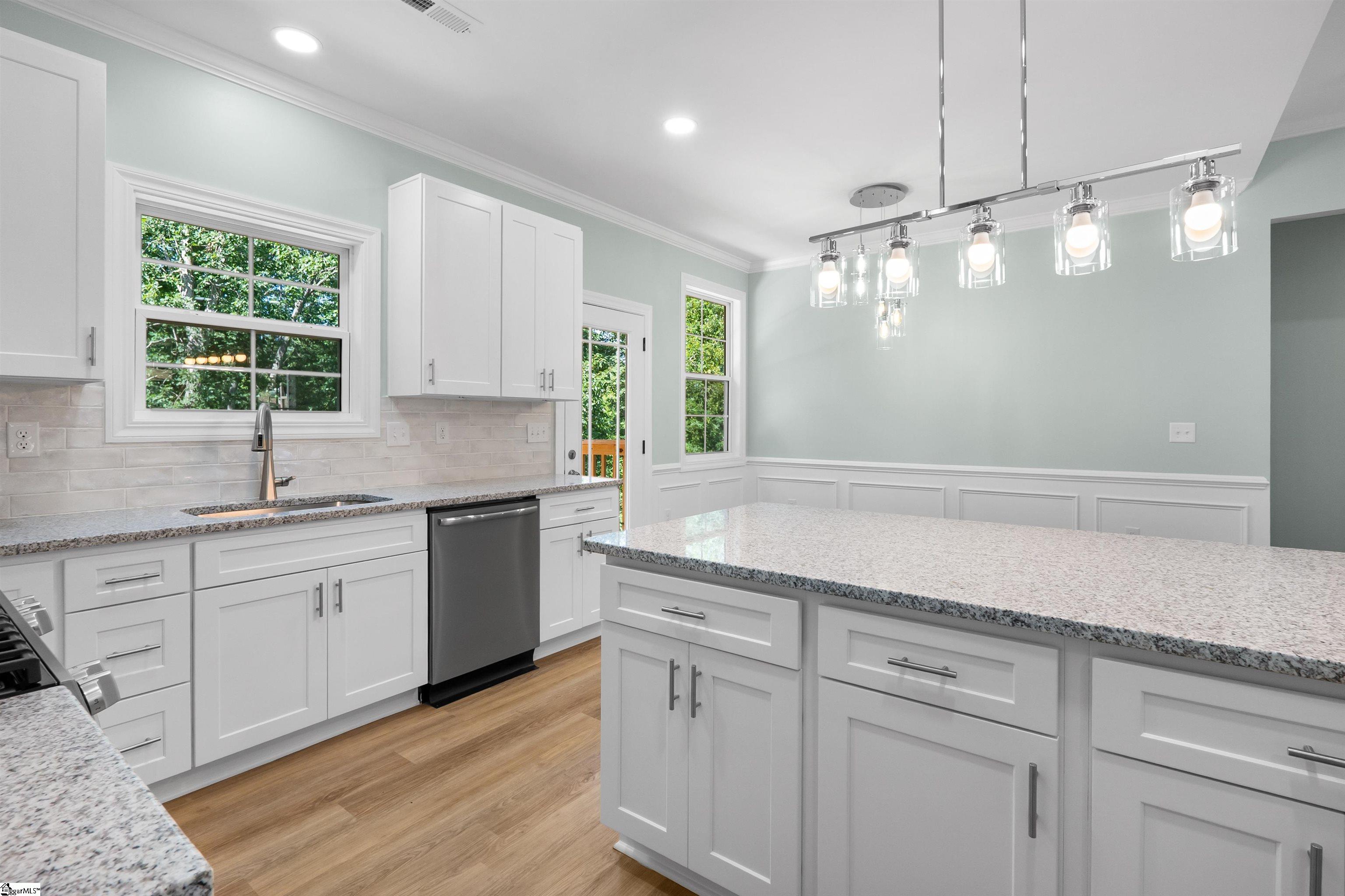 1242 Green Fern Drive