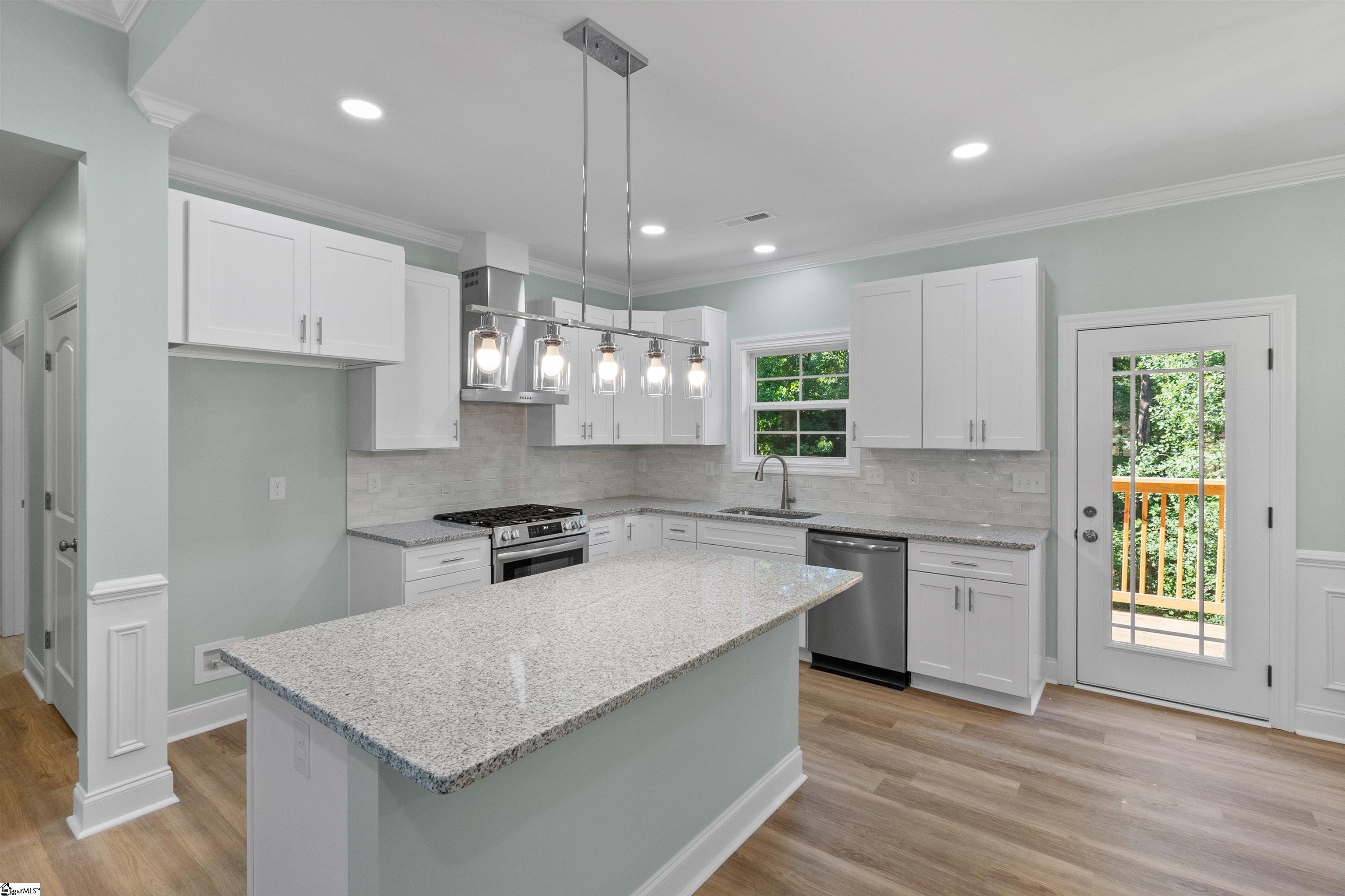 1242 Green Fern Drive