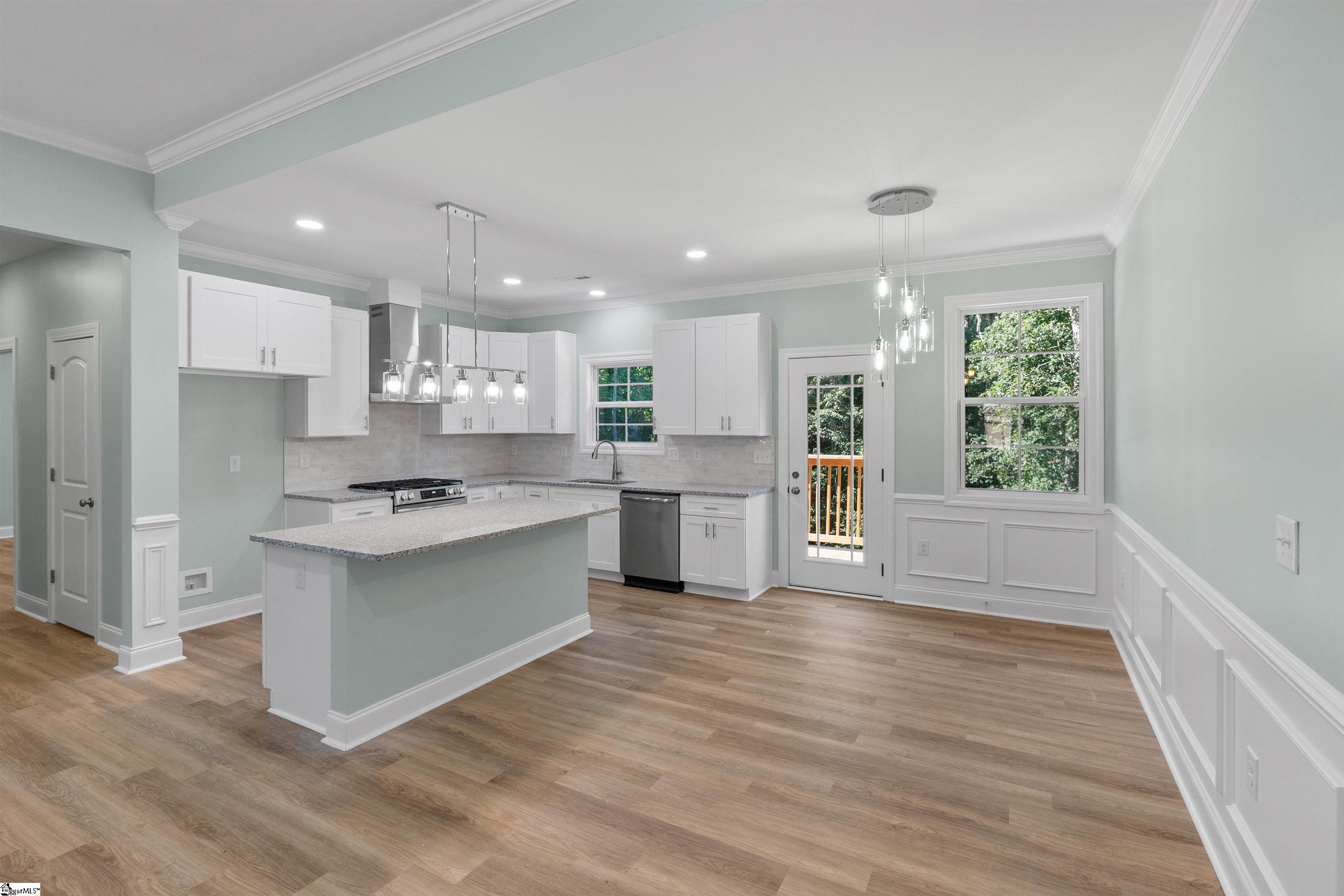 1242 Green Fern Drive