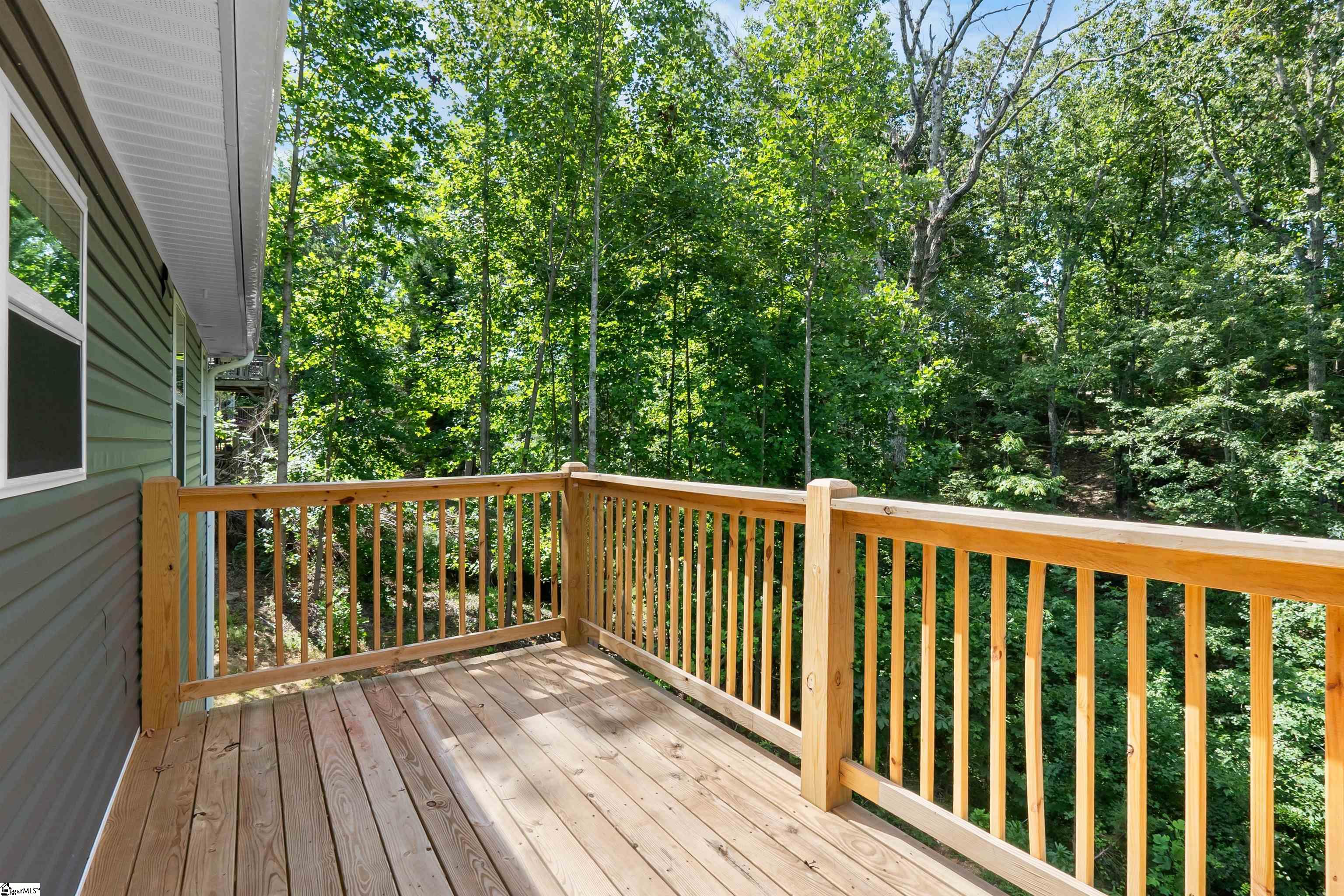 1242 Green Fern Drive