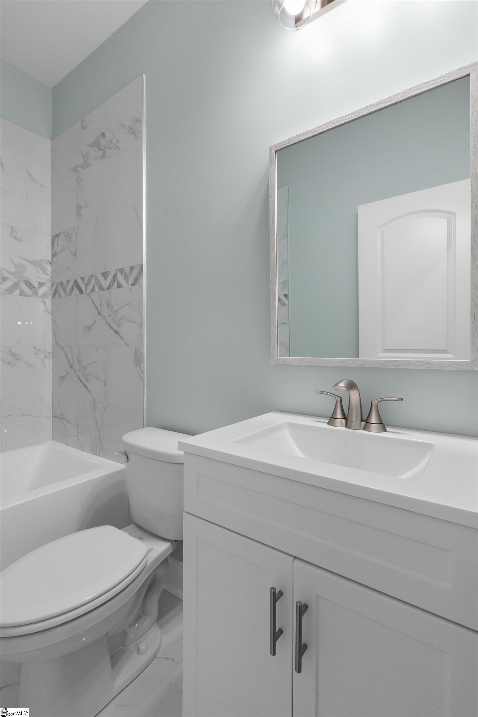 1242 Green Fern Drive