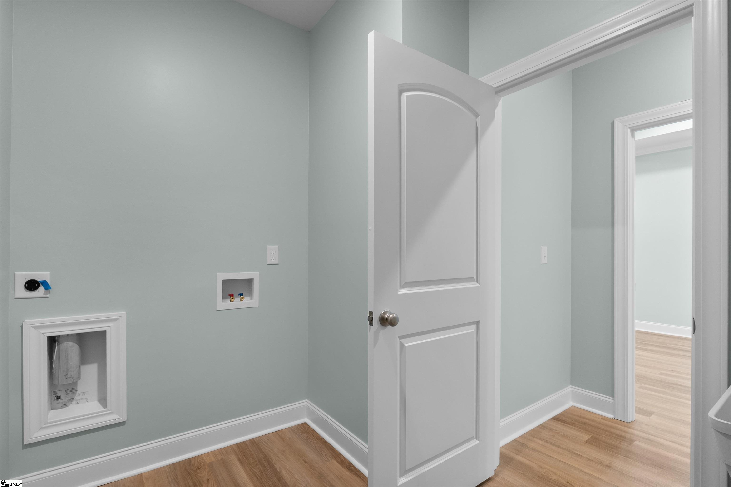 1242 Green Fern Drive