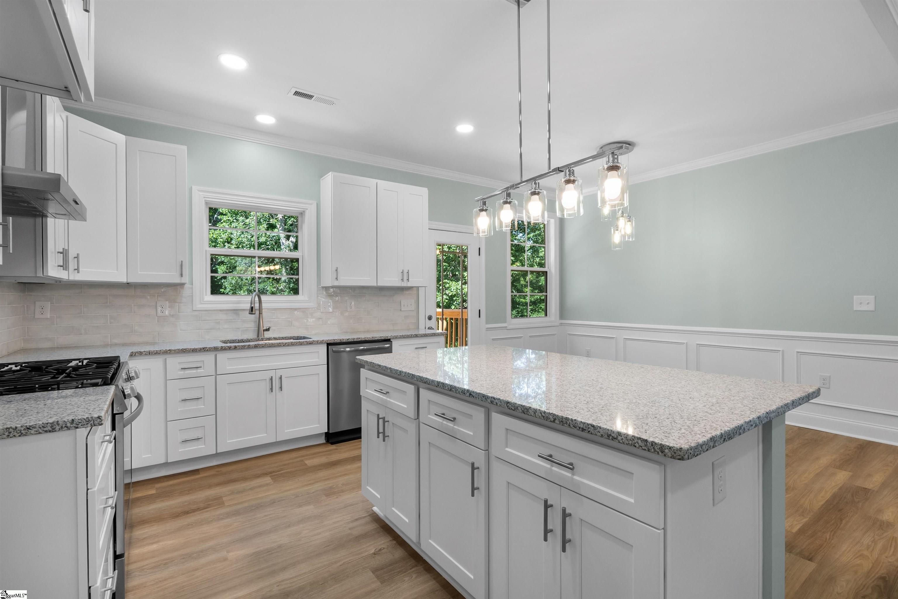 1242 Green Fern Drive