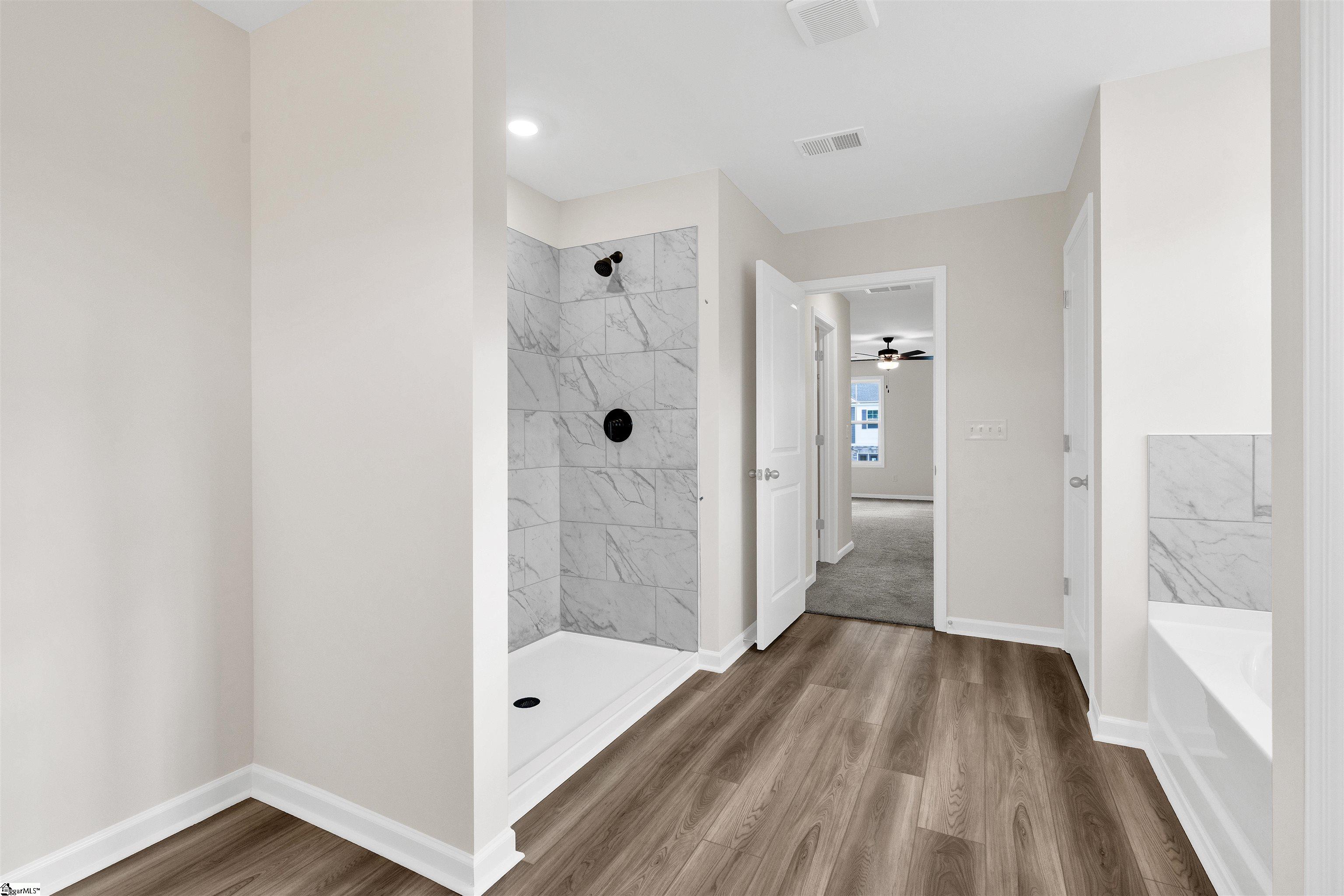 127 Hunters Ridge Drive