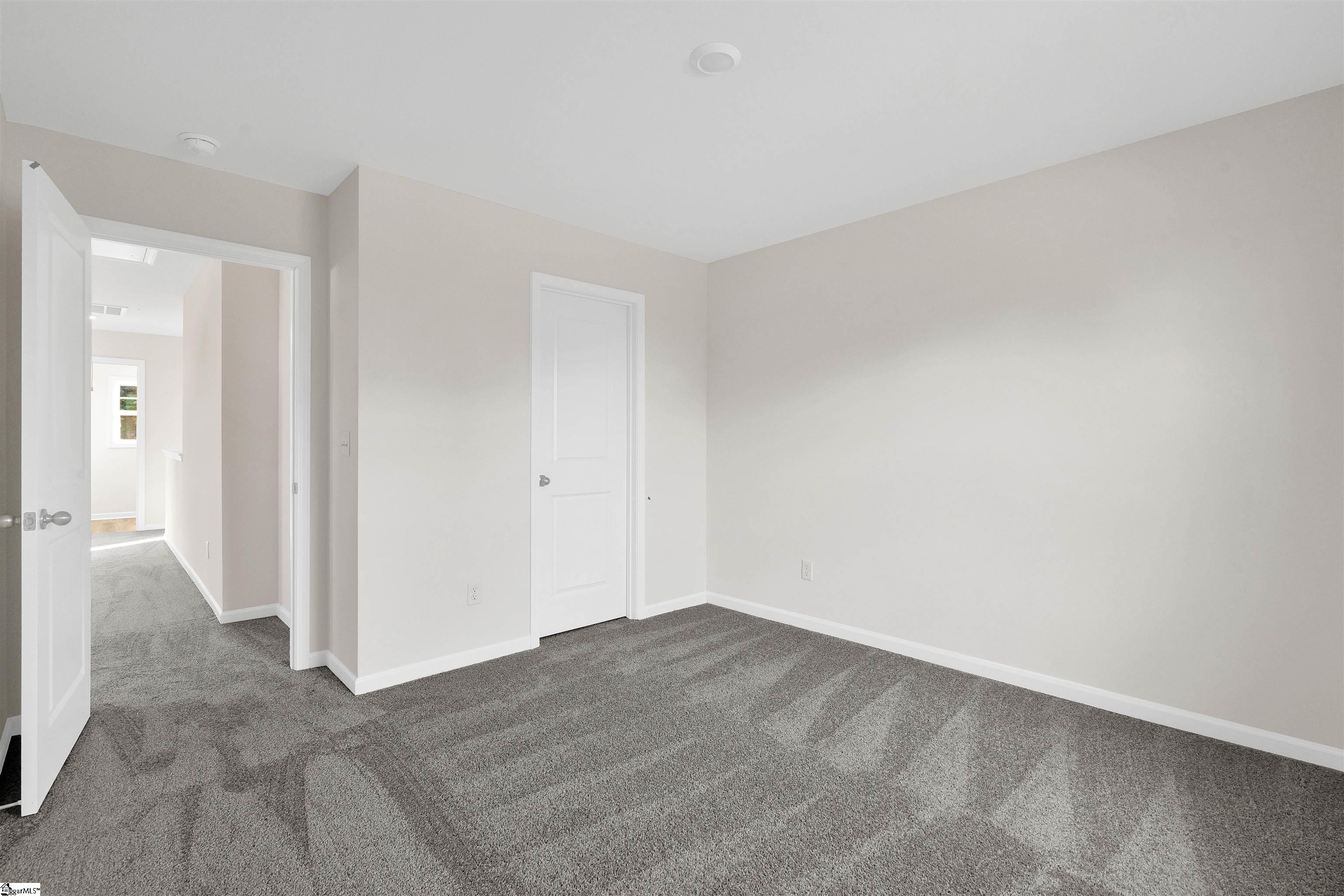 127 Hunters Ridge Drive