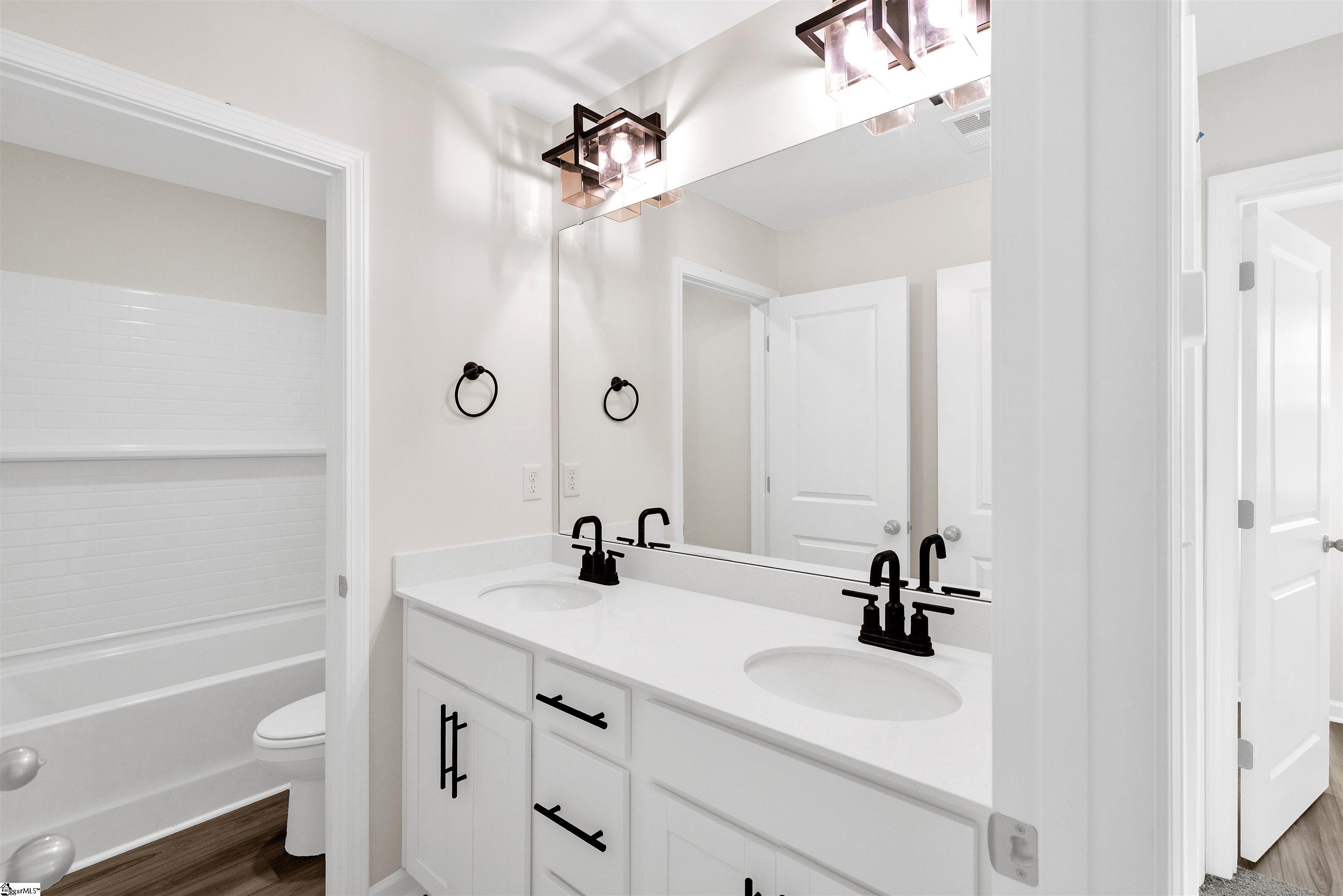 127 Hunters Ridge Drive